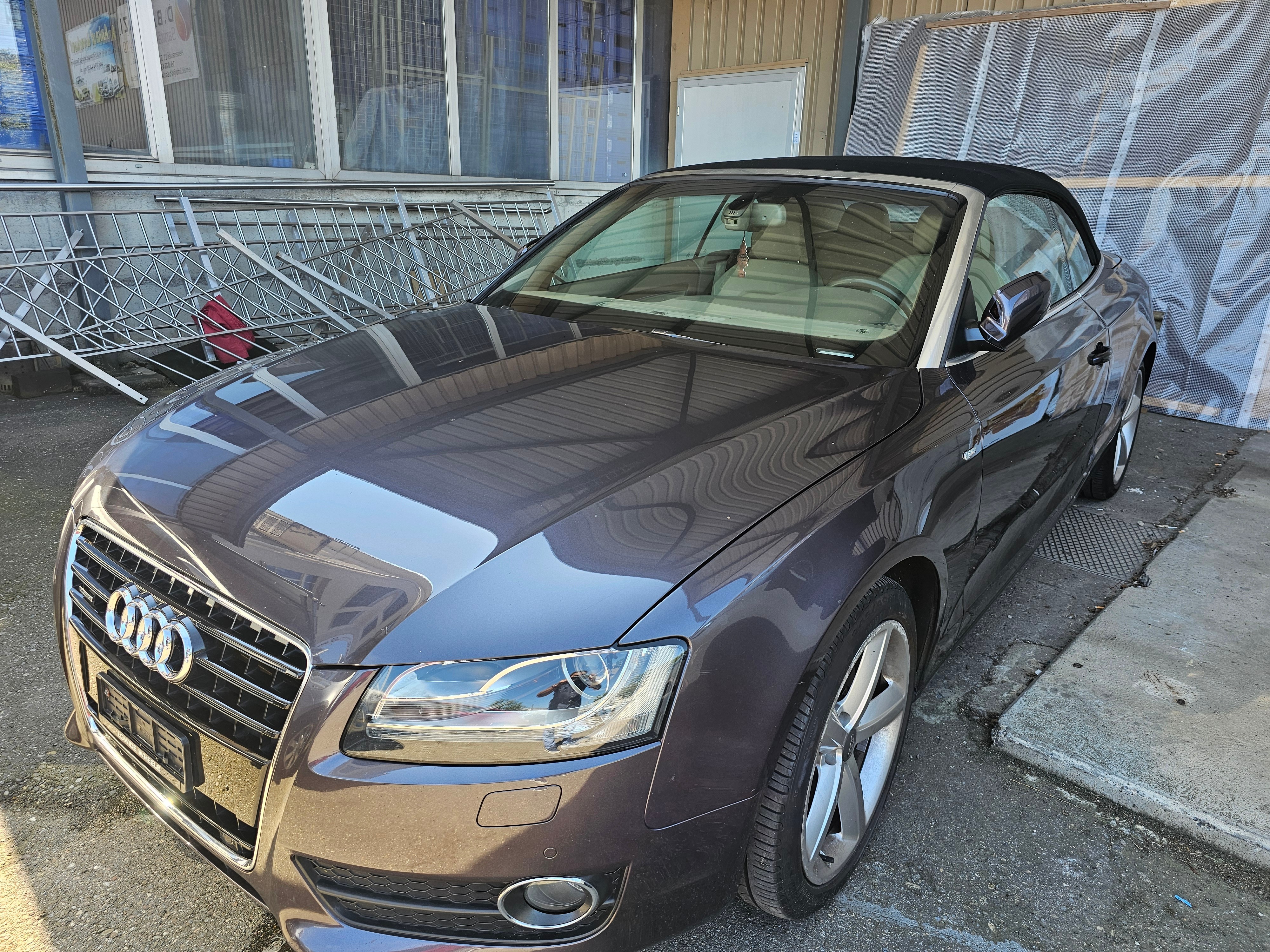 AUDI A5 Cabriolet 3.0 TDI quattro S-tronic