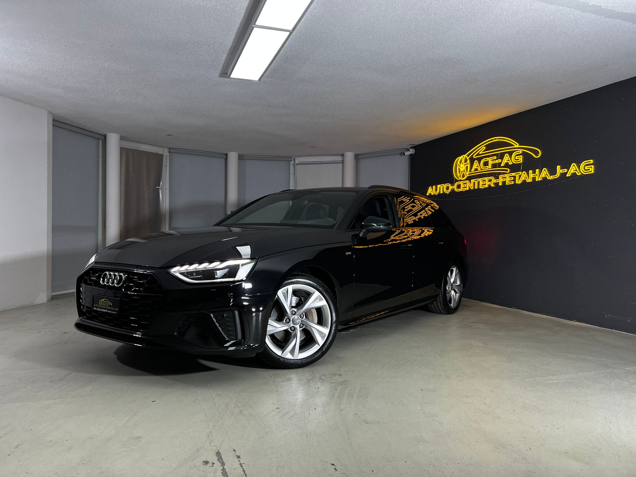 AUDI A4 Avant 40 TDI S line Attraction quattro S-tronic