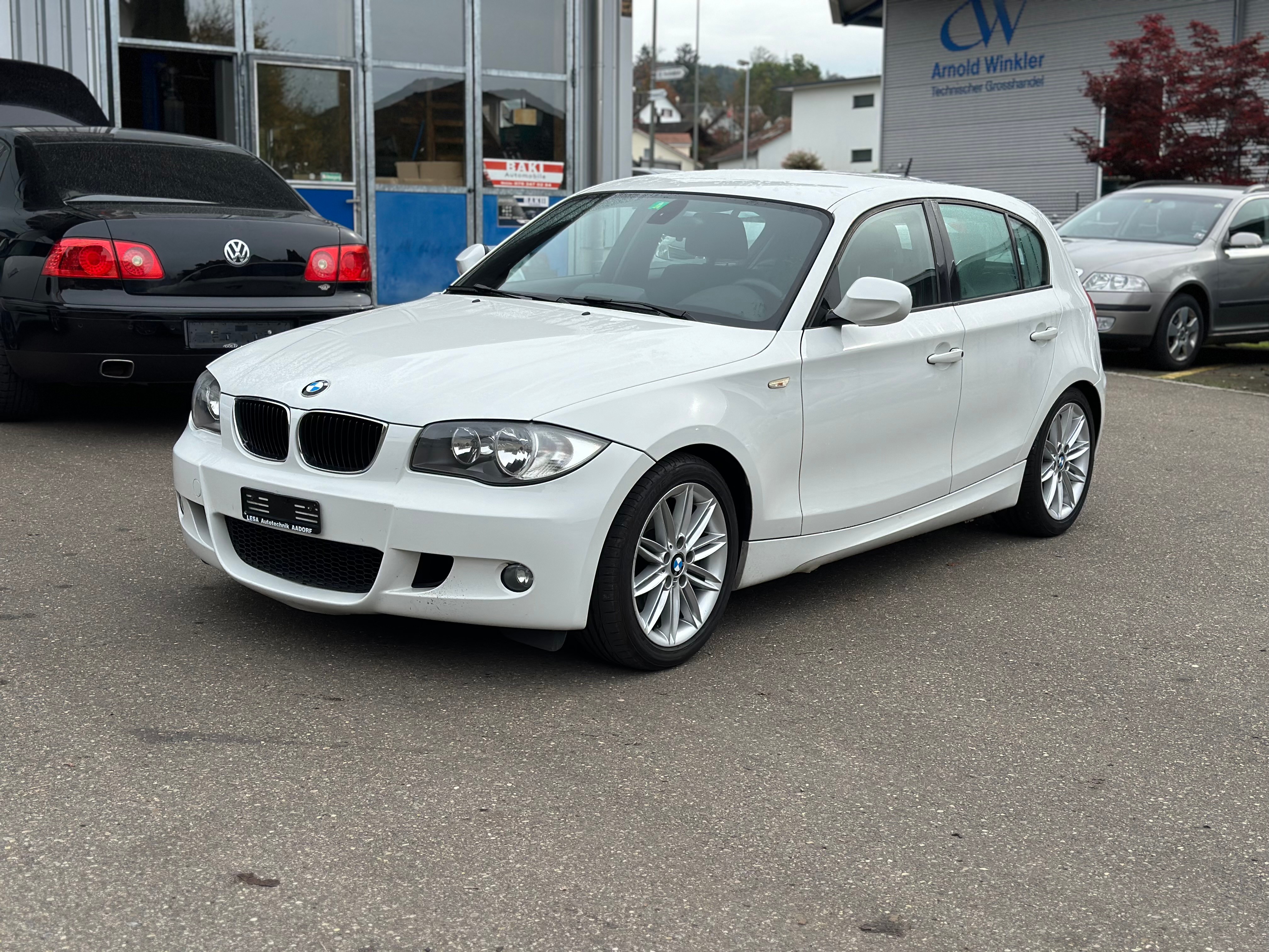 BMW 120i Dynamic Edition Steptronic