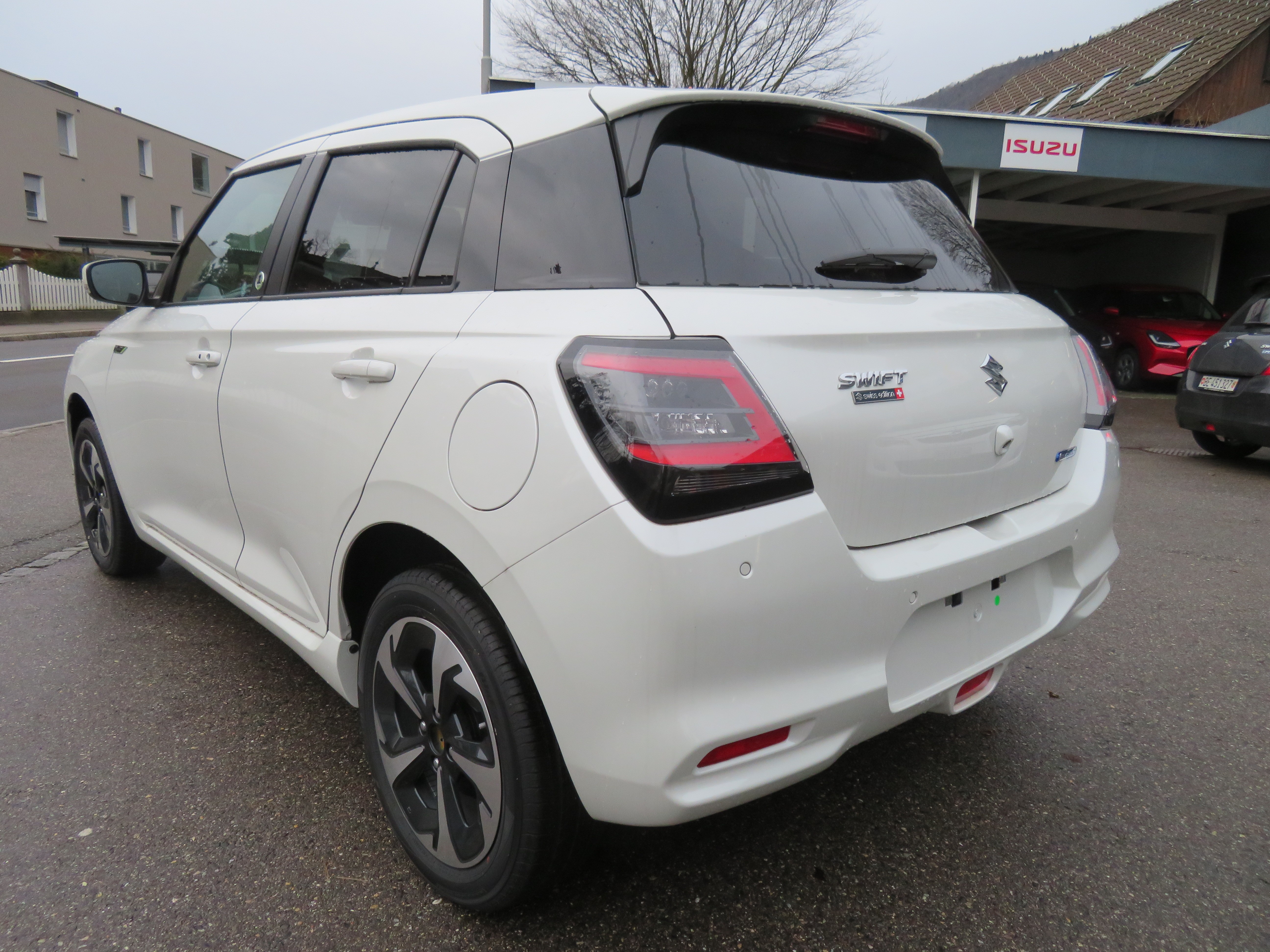 SUZUKI Swift 1.2 1st Edition Top Hybrid 4x4