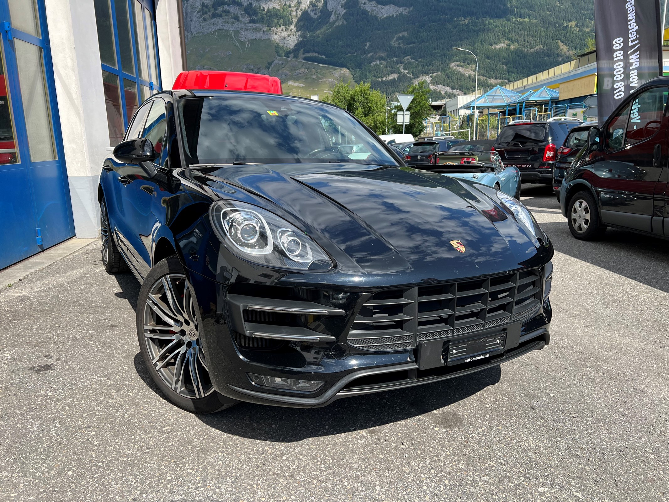 PORSCHE Macan Turbo PDK