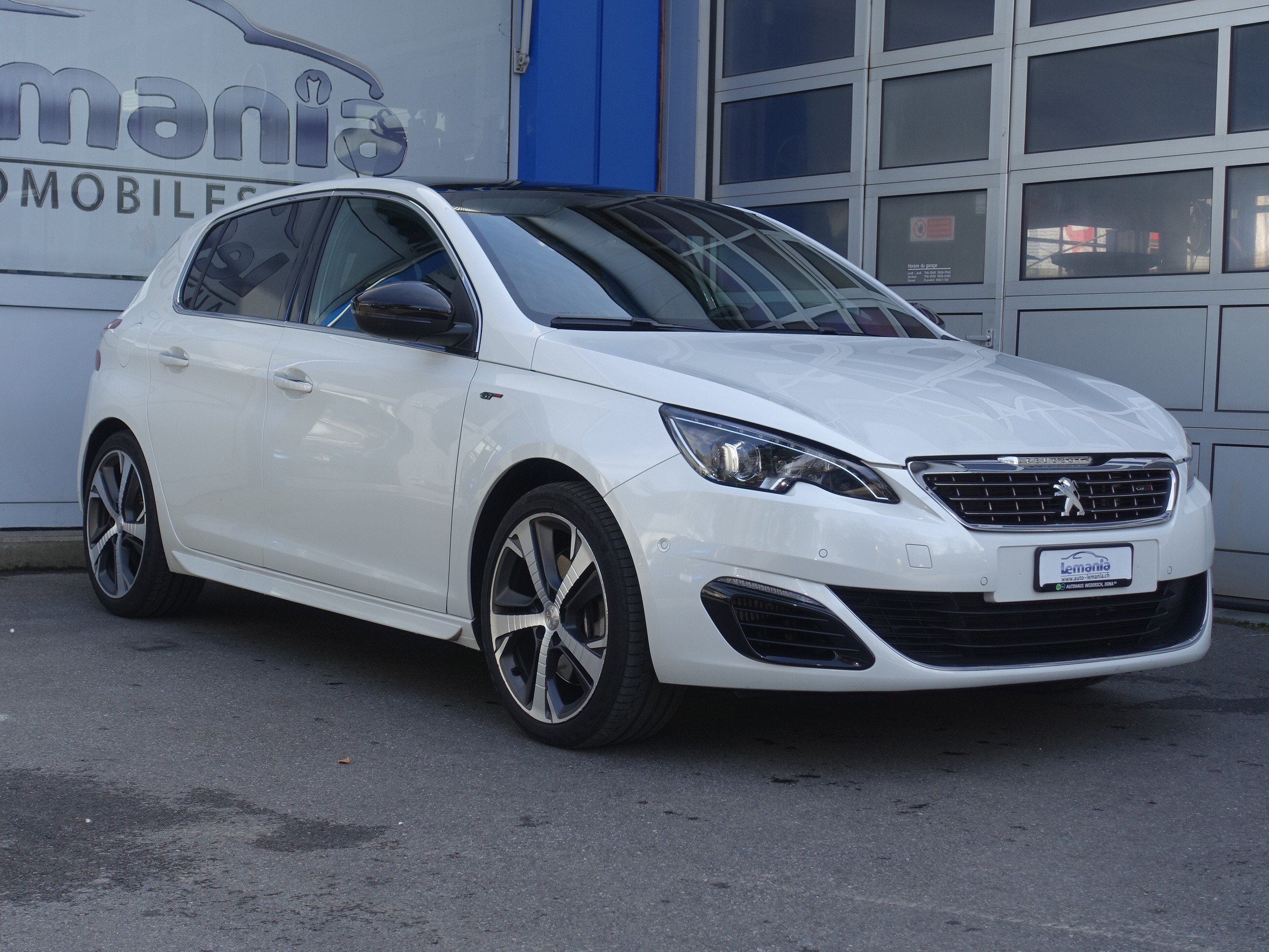 PEUGEOT 308 1.6 e-THP GT