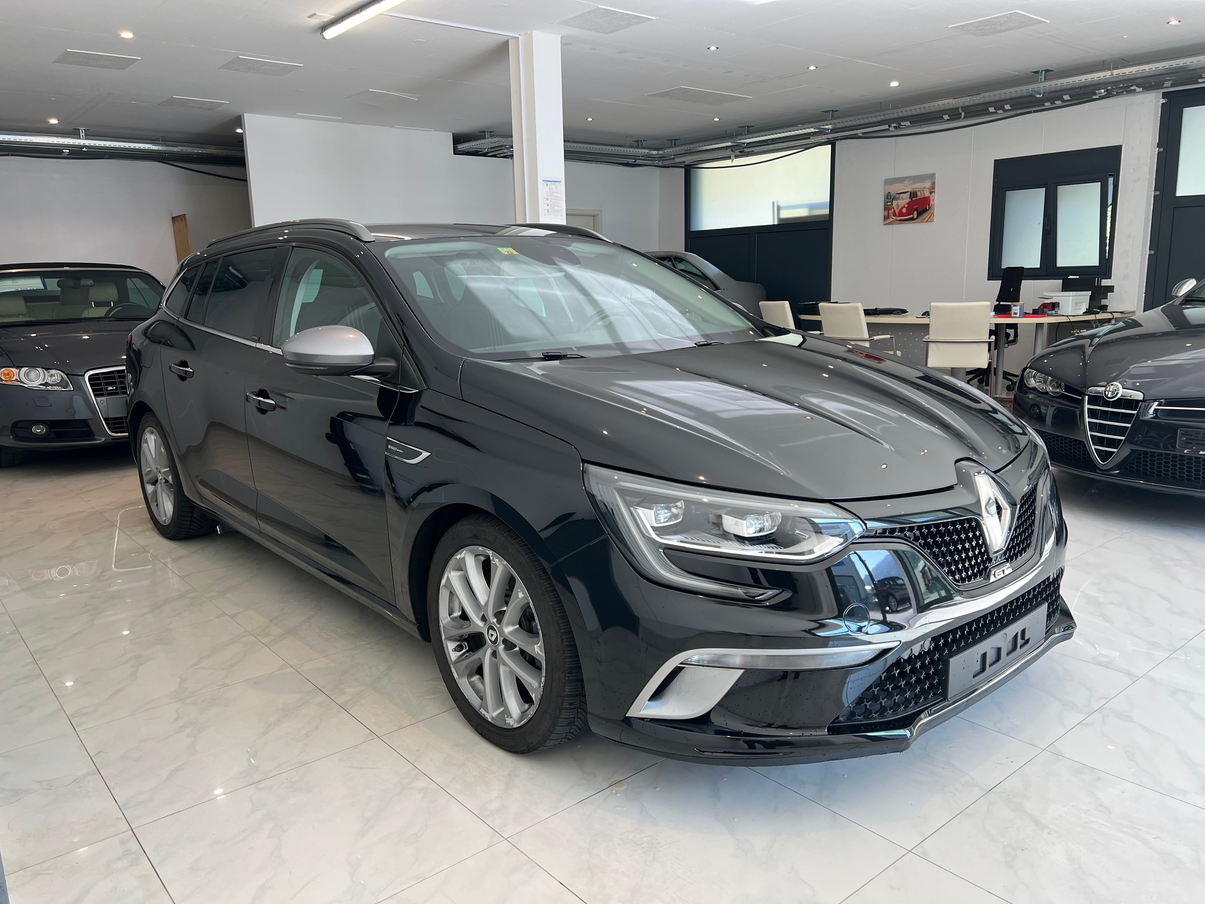 RENAULT Mégane Grandtour 1.6 dCi GT Limited EDC