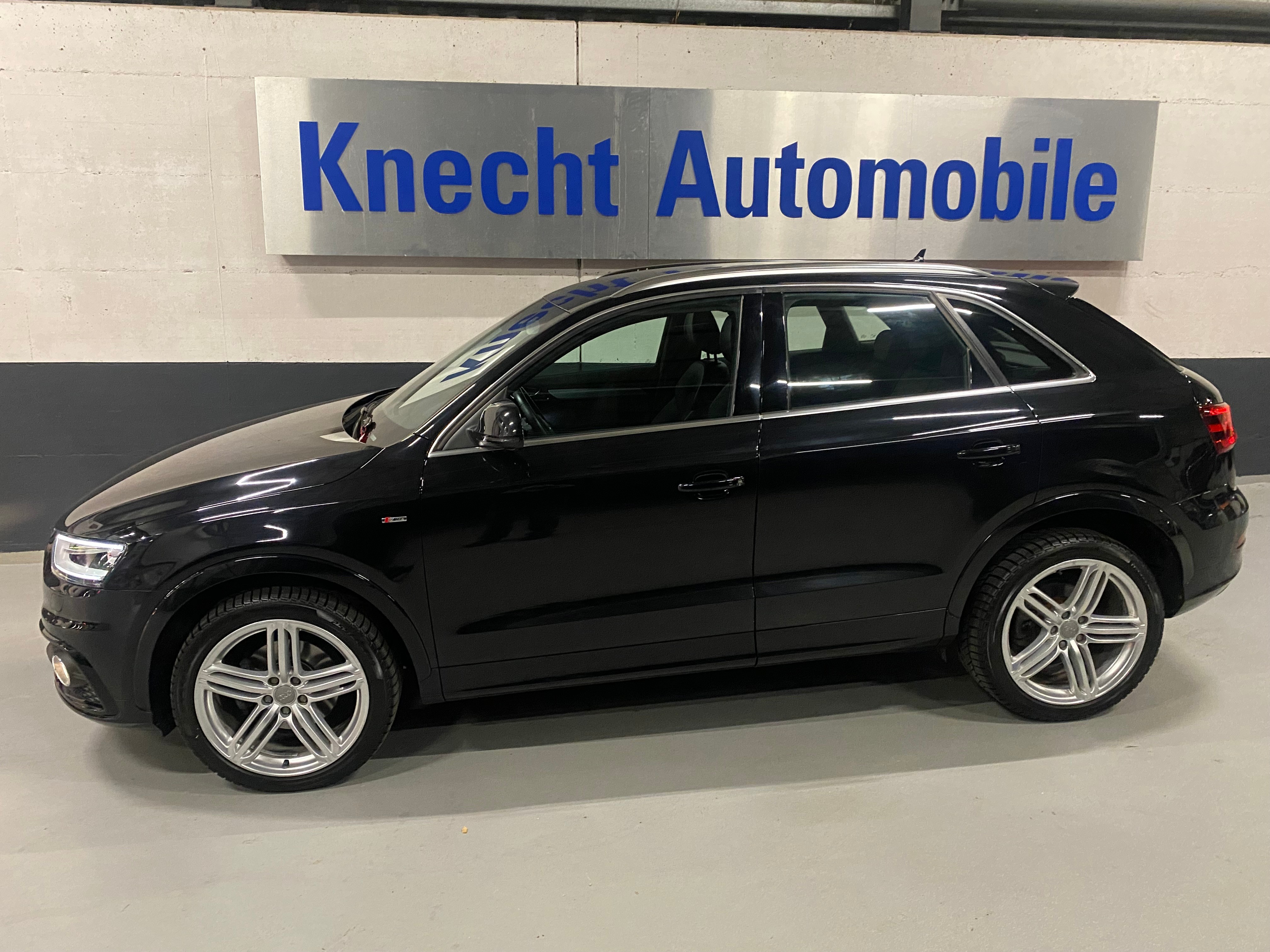 AUDI Q3 2.0 TFSI S- Line quattro S-tronic