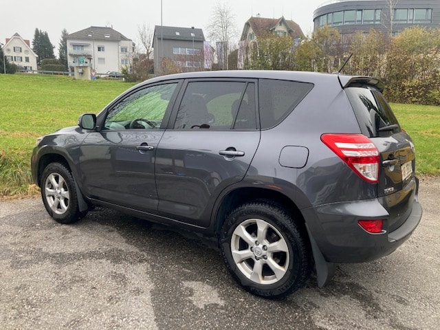 TOYOTA RAV-4 2.0 16V Linea Luna Multidrive