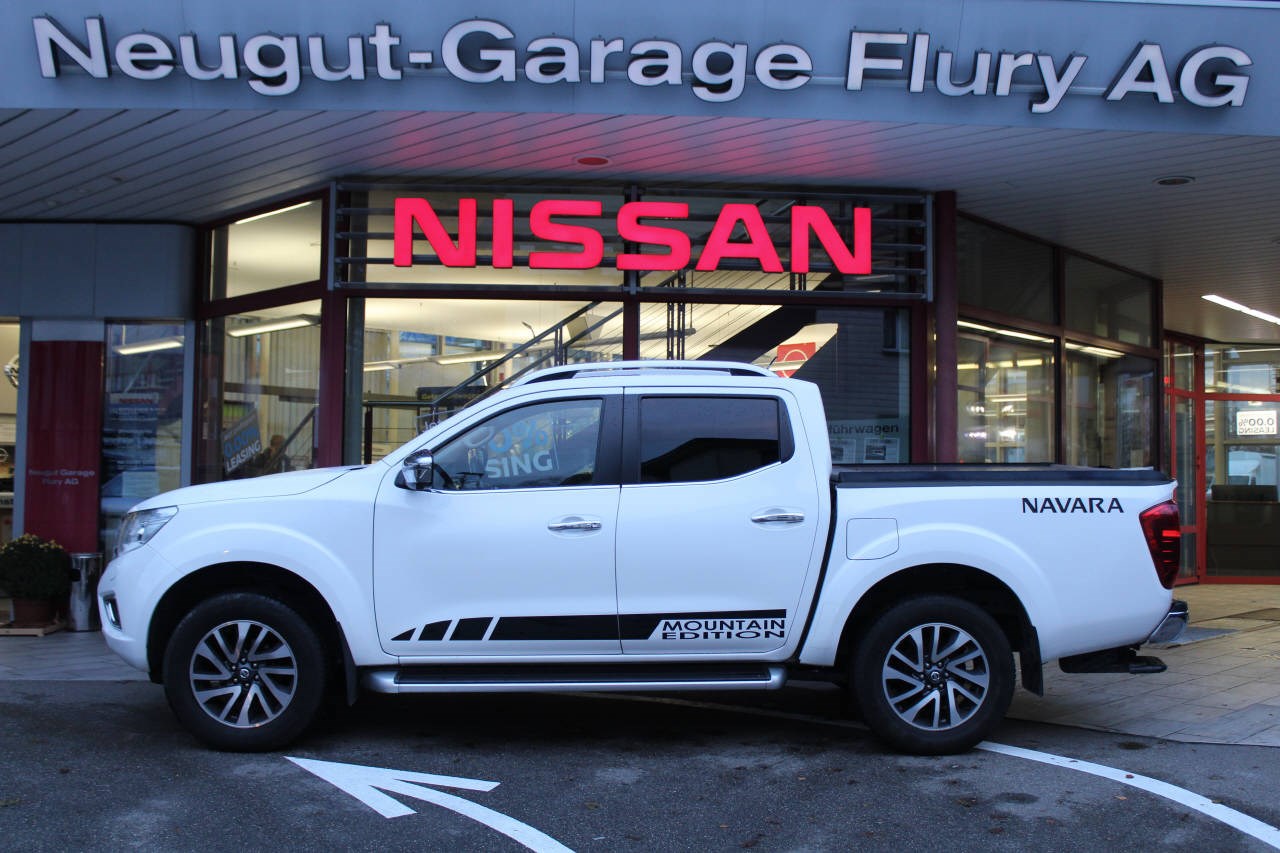 NISSAN Navara 2.3 dCi Double Cab Tekna