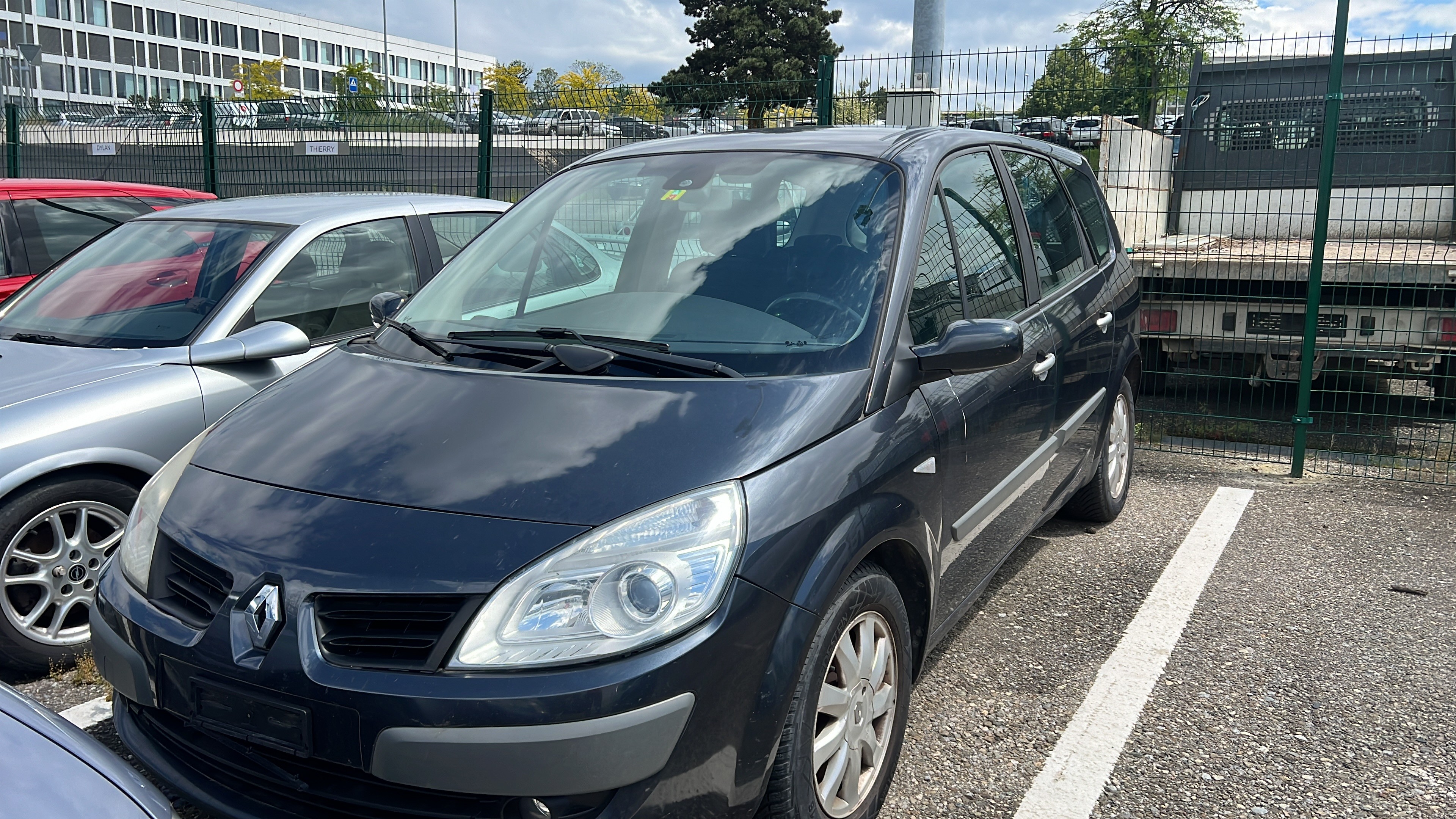 RENAULT Grand Scénic 2.0 16V Dynamique