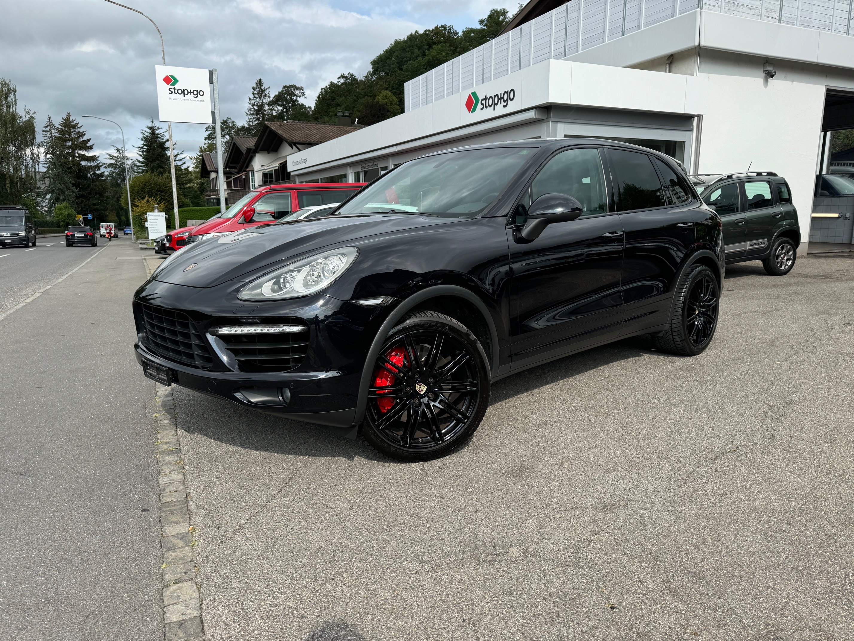 PORSCHE Cayenne Turbo