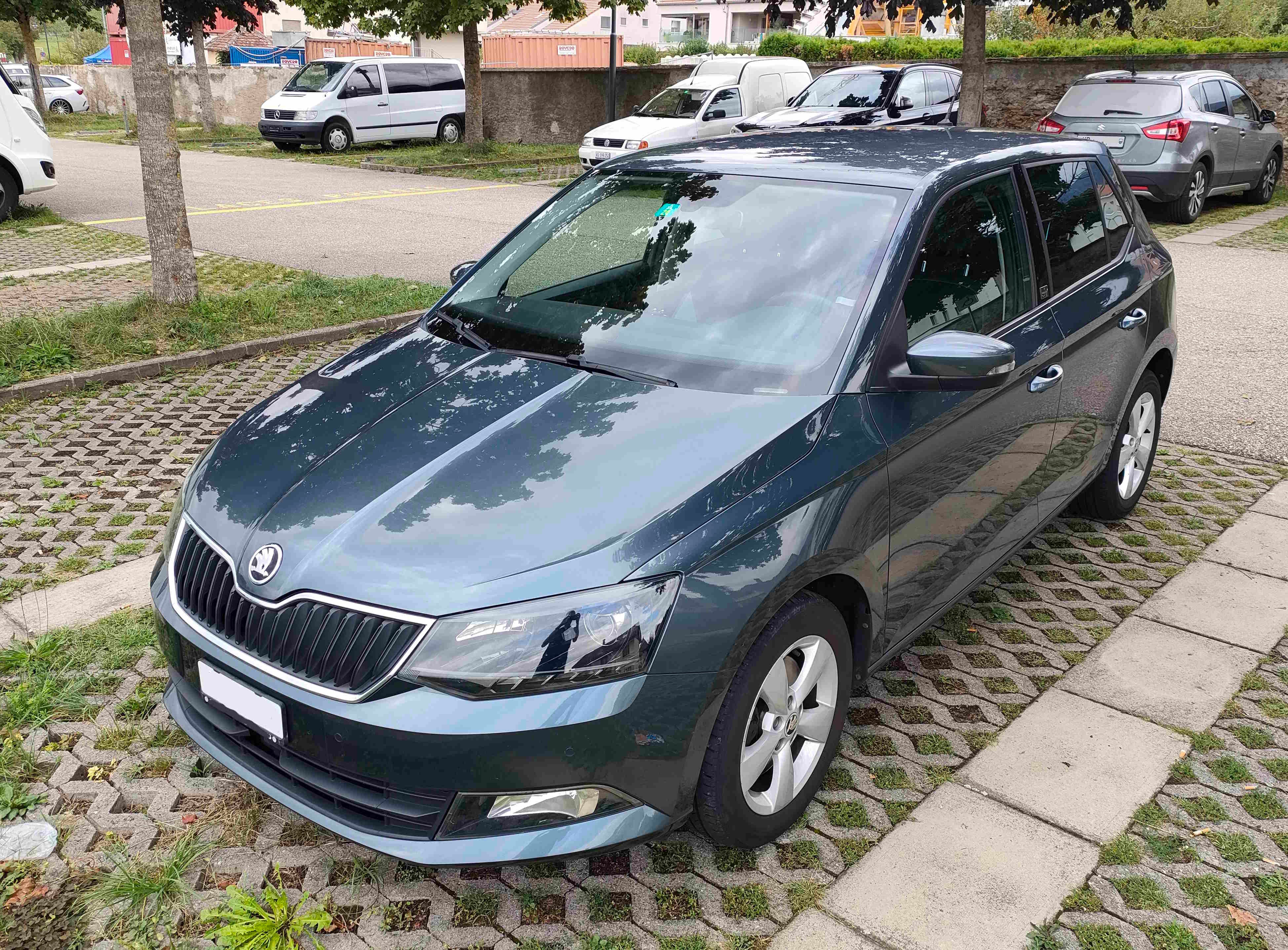 SKODA Fabia 1.2 TSI Swiss Joy