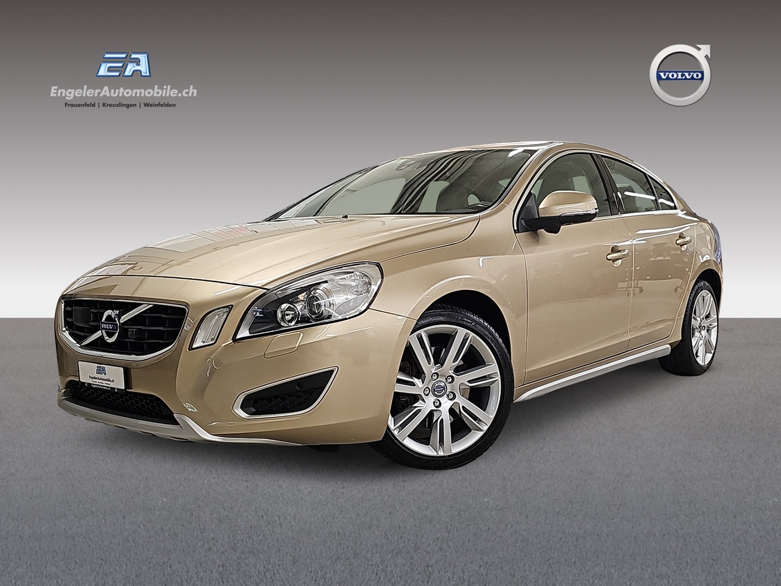 VOLVO S60 2.4 D5 Summum AWD