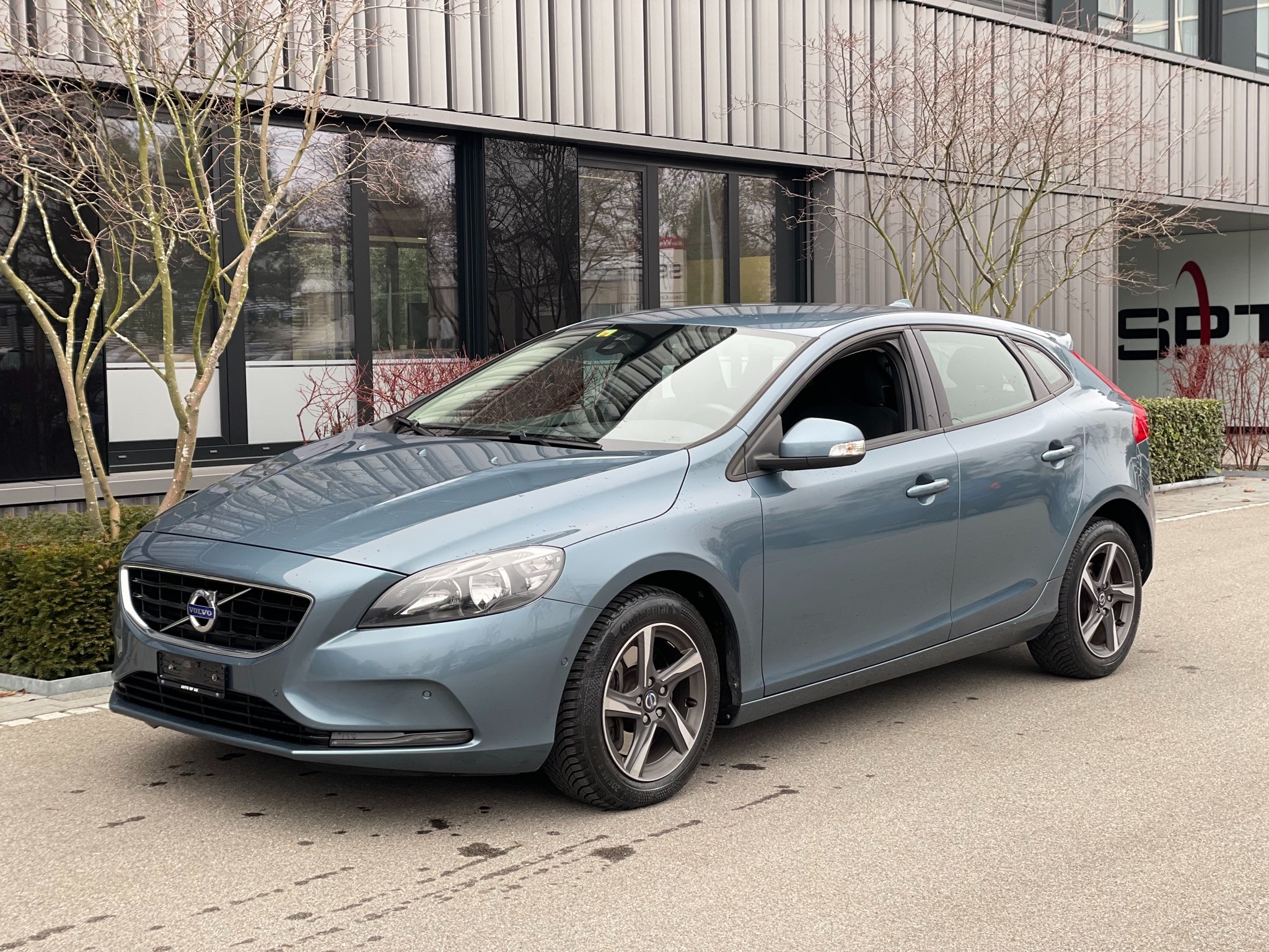 VOLVO V40 D3 Kinetic