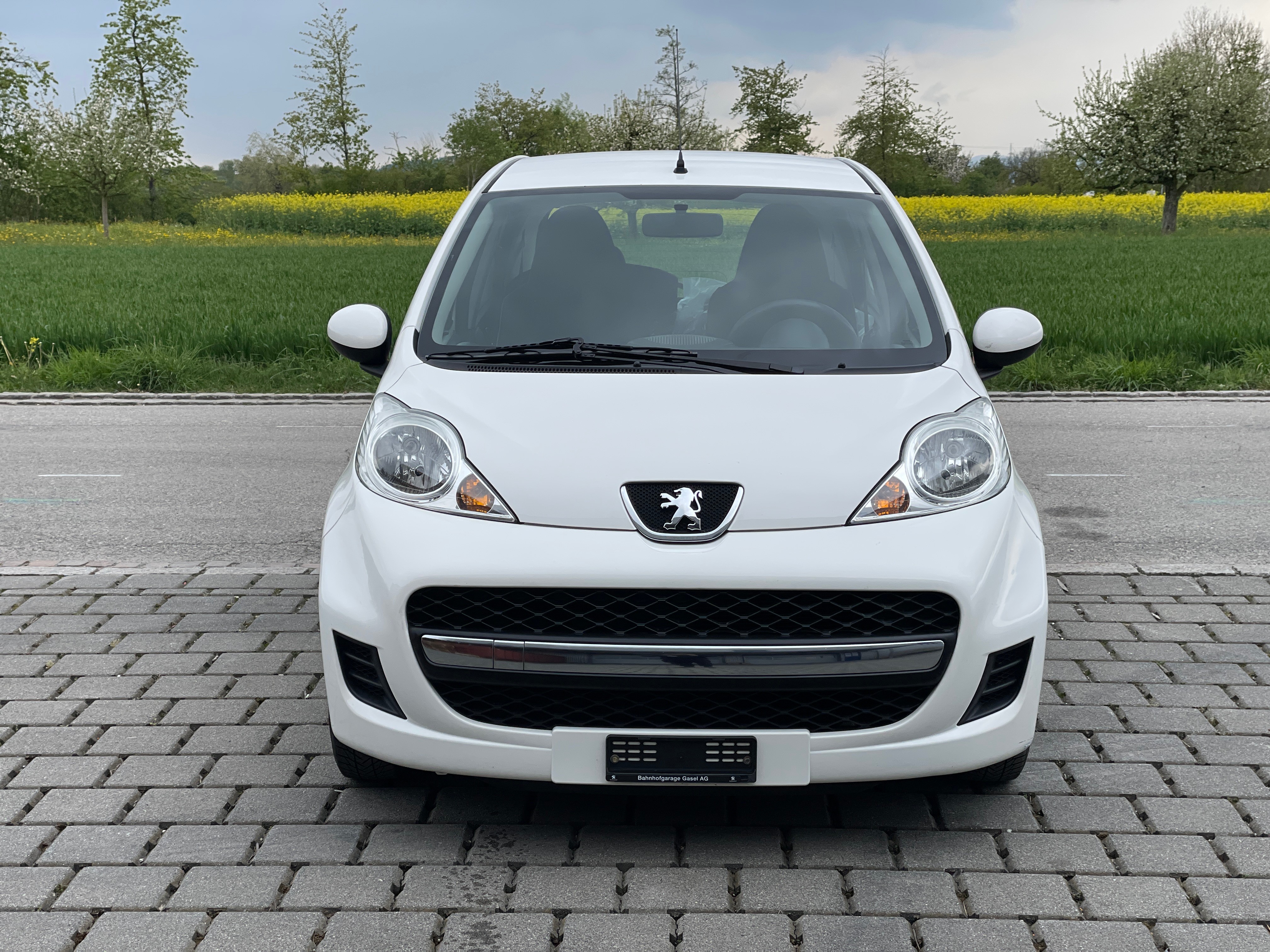 PEUGEOT 107 1.0 Black&Silver BMP5