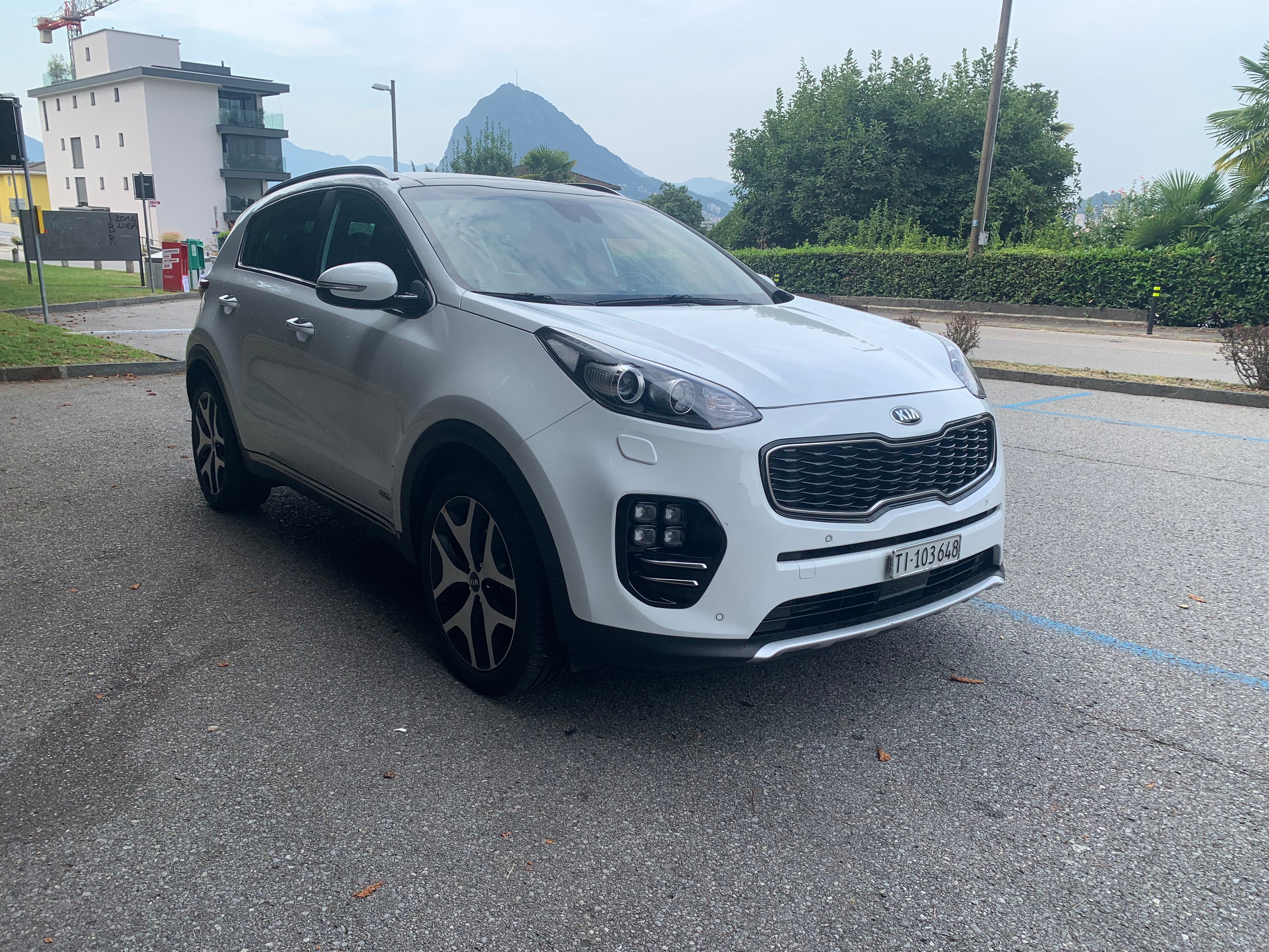 KIA Sportage 2.0CRDi Style GT Line 4WD Automat