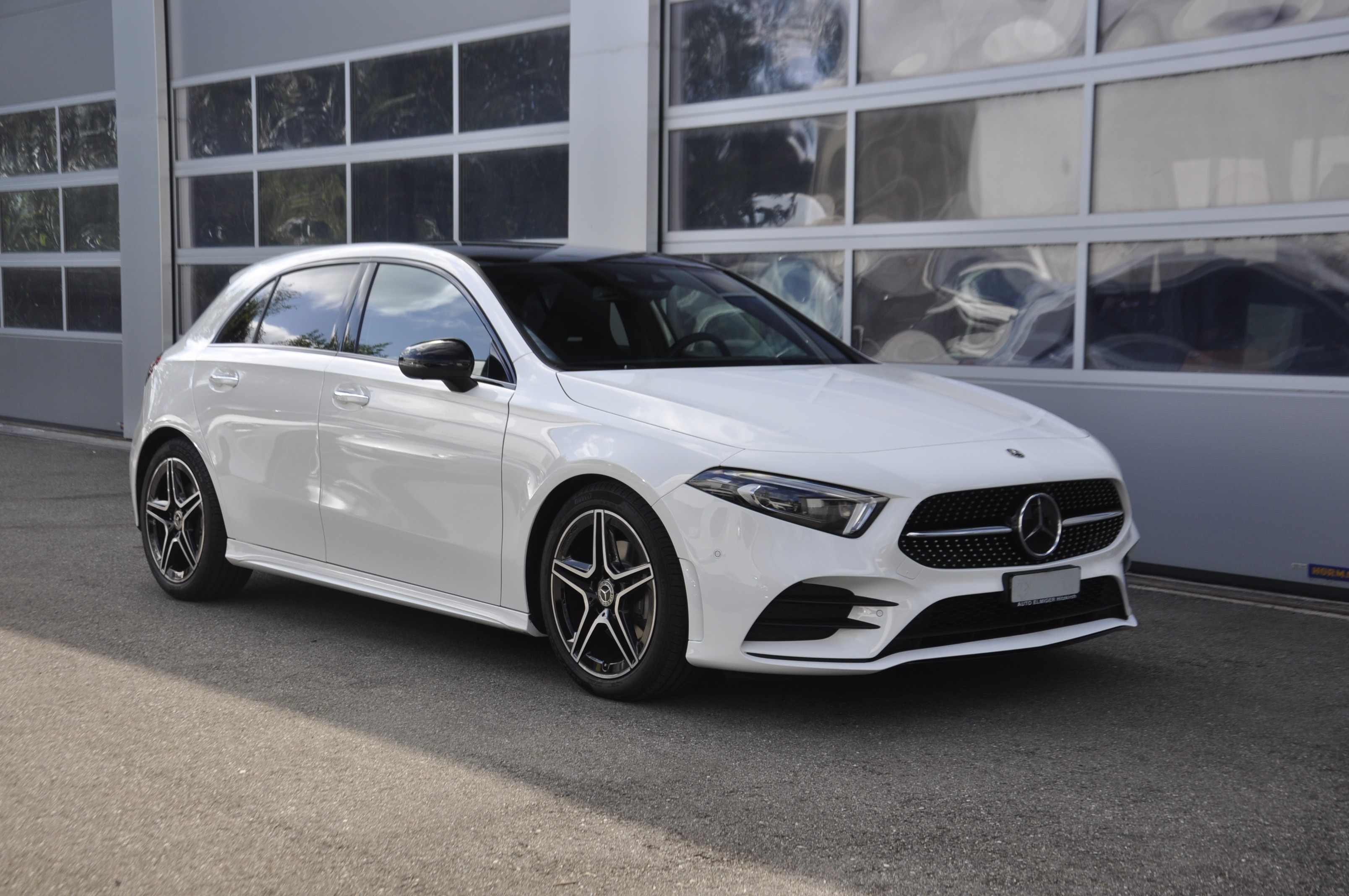 MERCEDES-BENZ A 200 AMG Line 7G-DCT