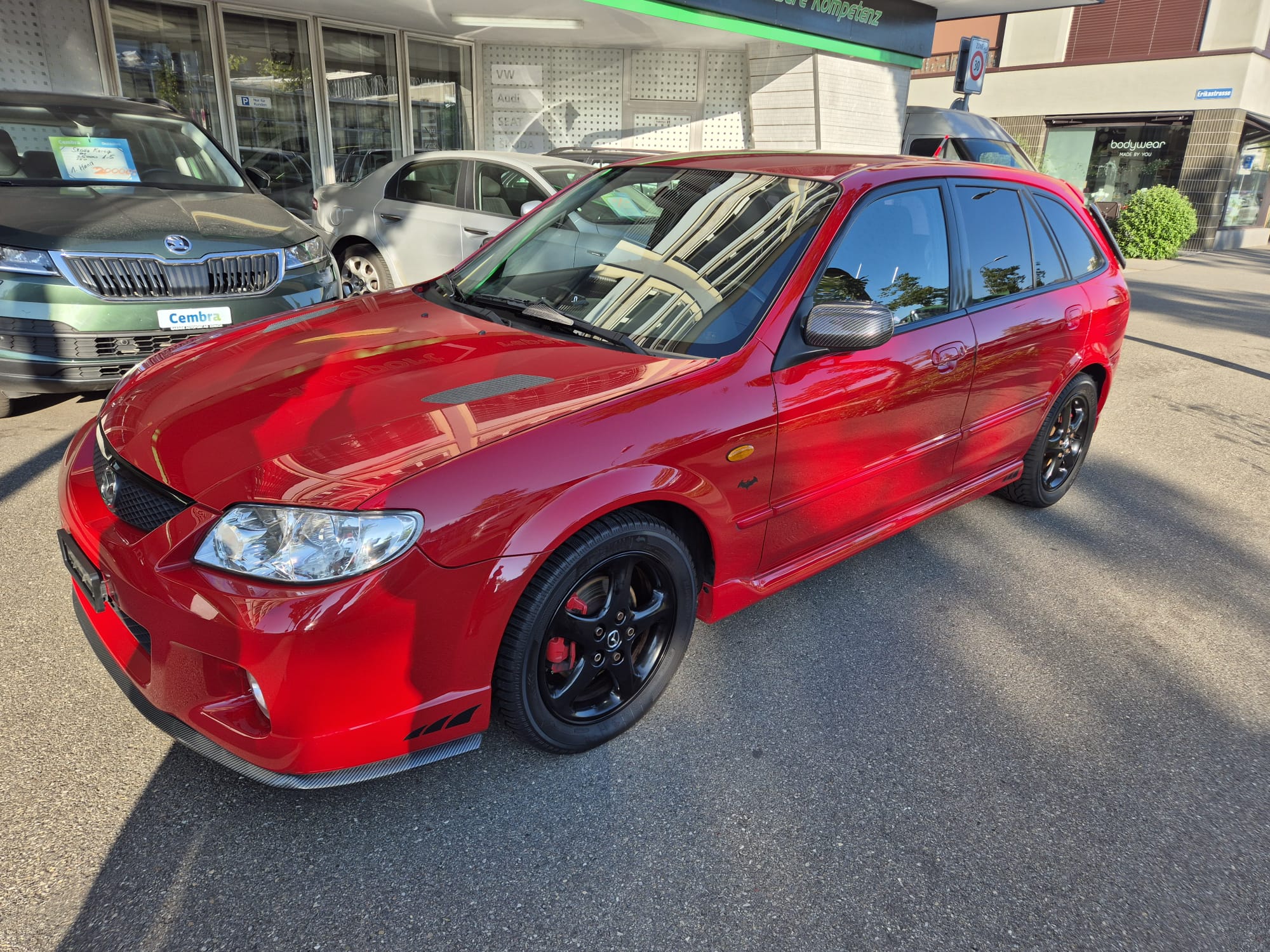 MAZDA 323 F 2.0i-16V