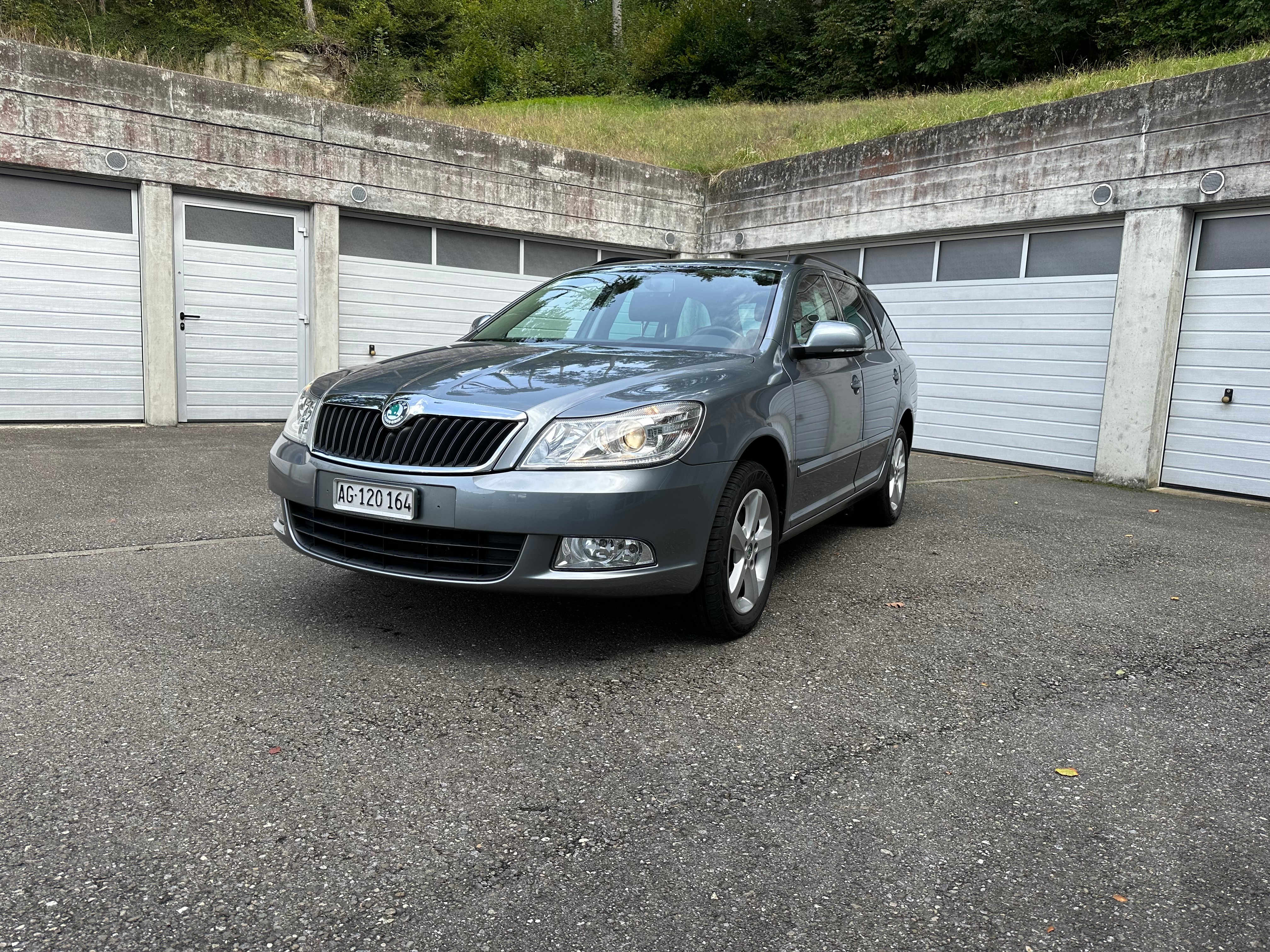 SKODA Octavia Combi 2.0 TDI Family