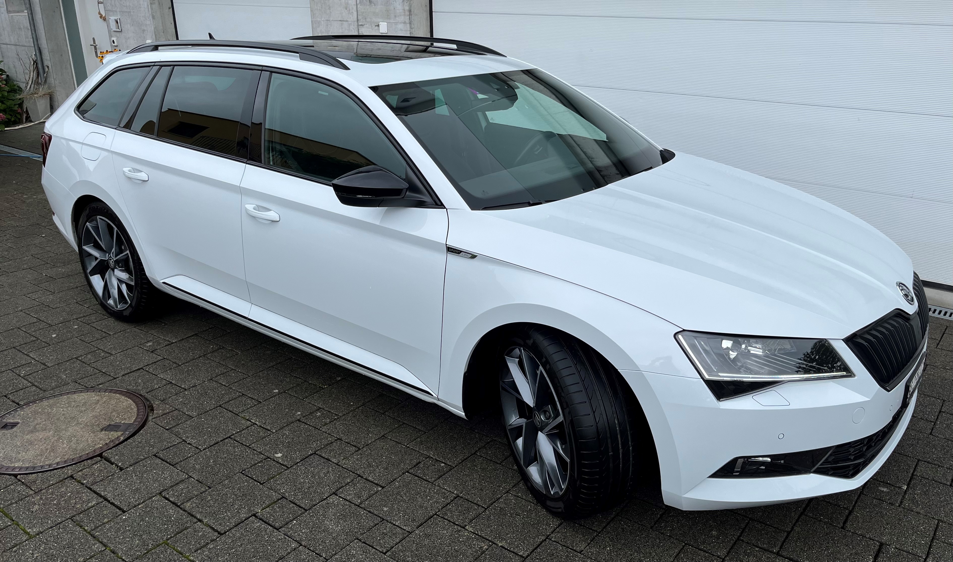 SKODA Superb Combi 2.0 TSI Sport Line DSG 4x4