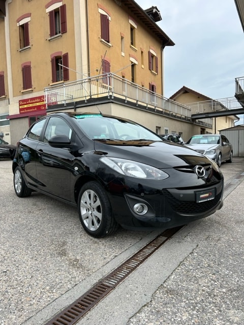 MAZDA 2 1.5i 16V Exclusive Automatic