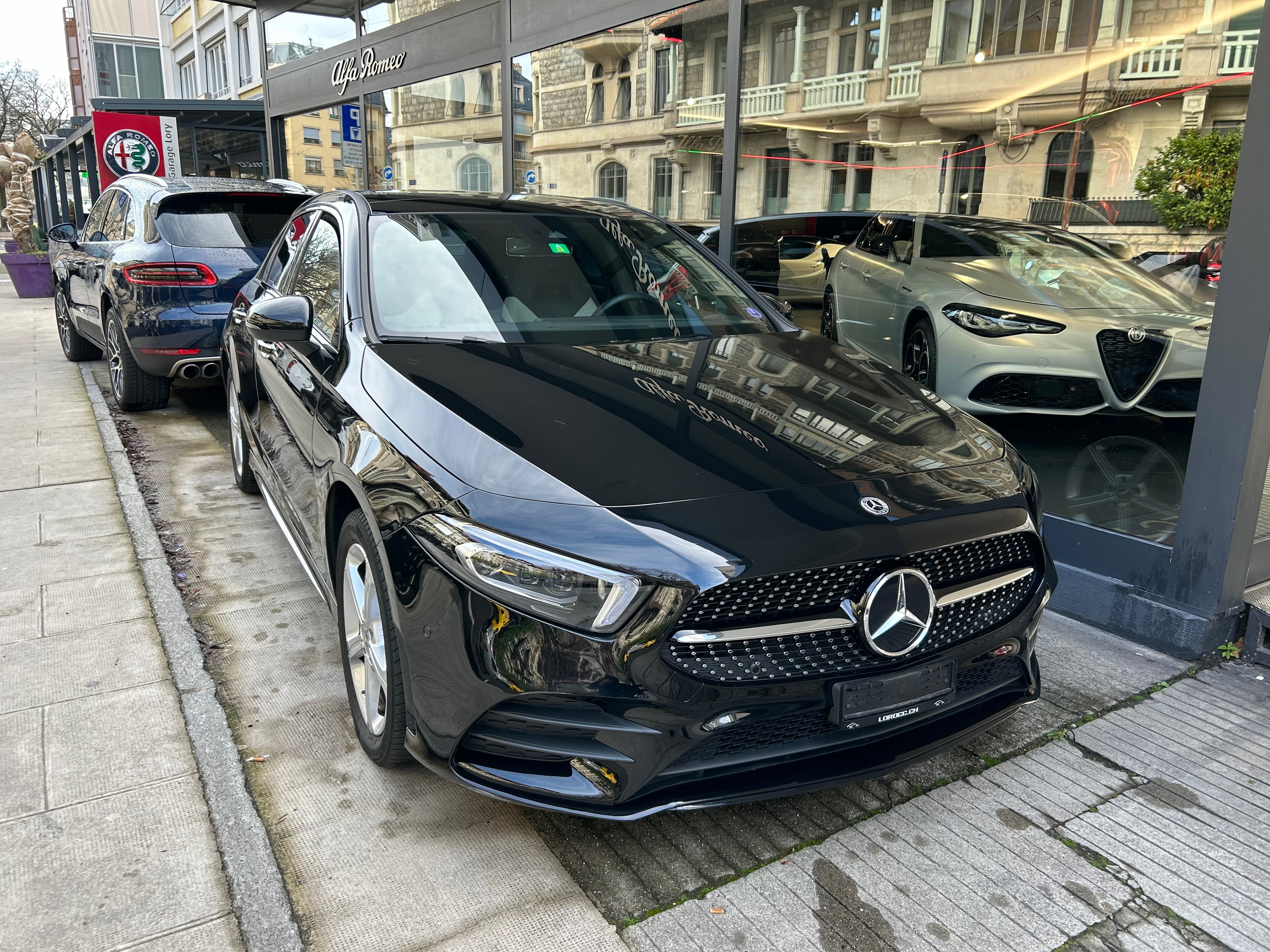 MERCEDES-BENZ A 250e AMG Line