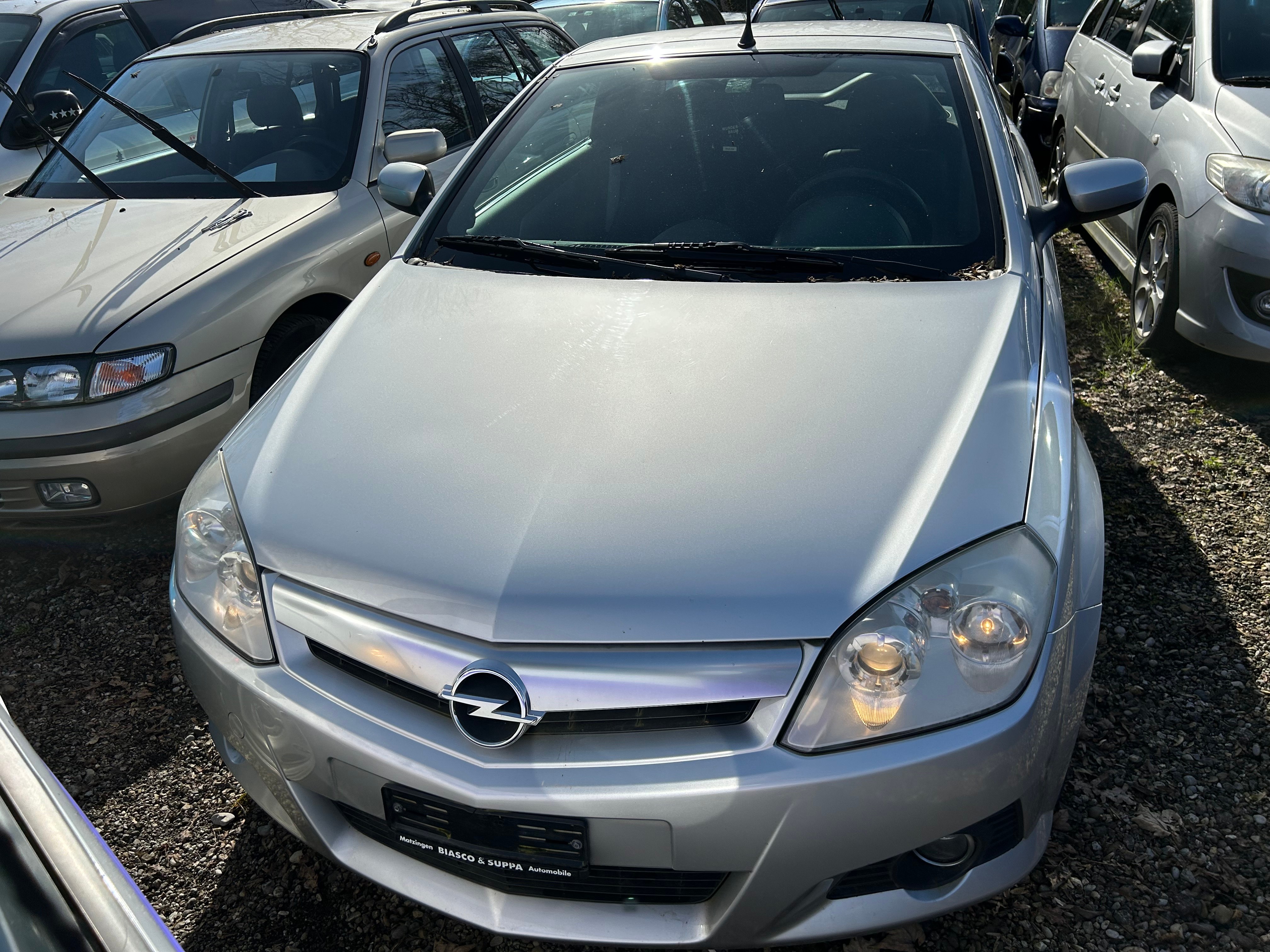 OPEL Tigra 1.8 Sport