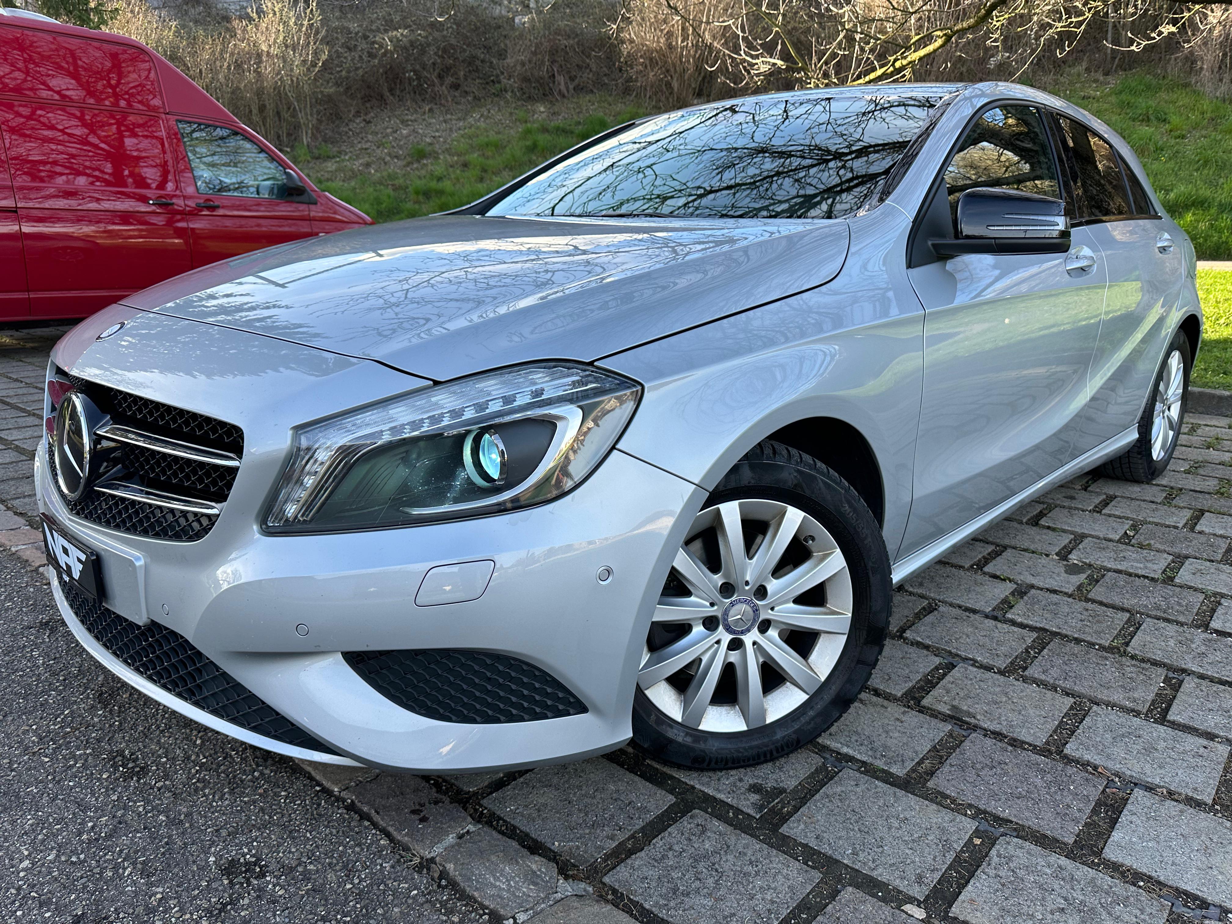 MERCEDES-BENZ A 200 Night Star