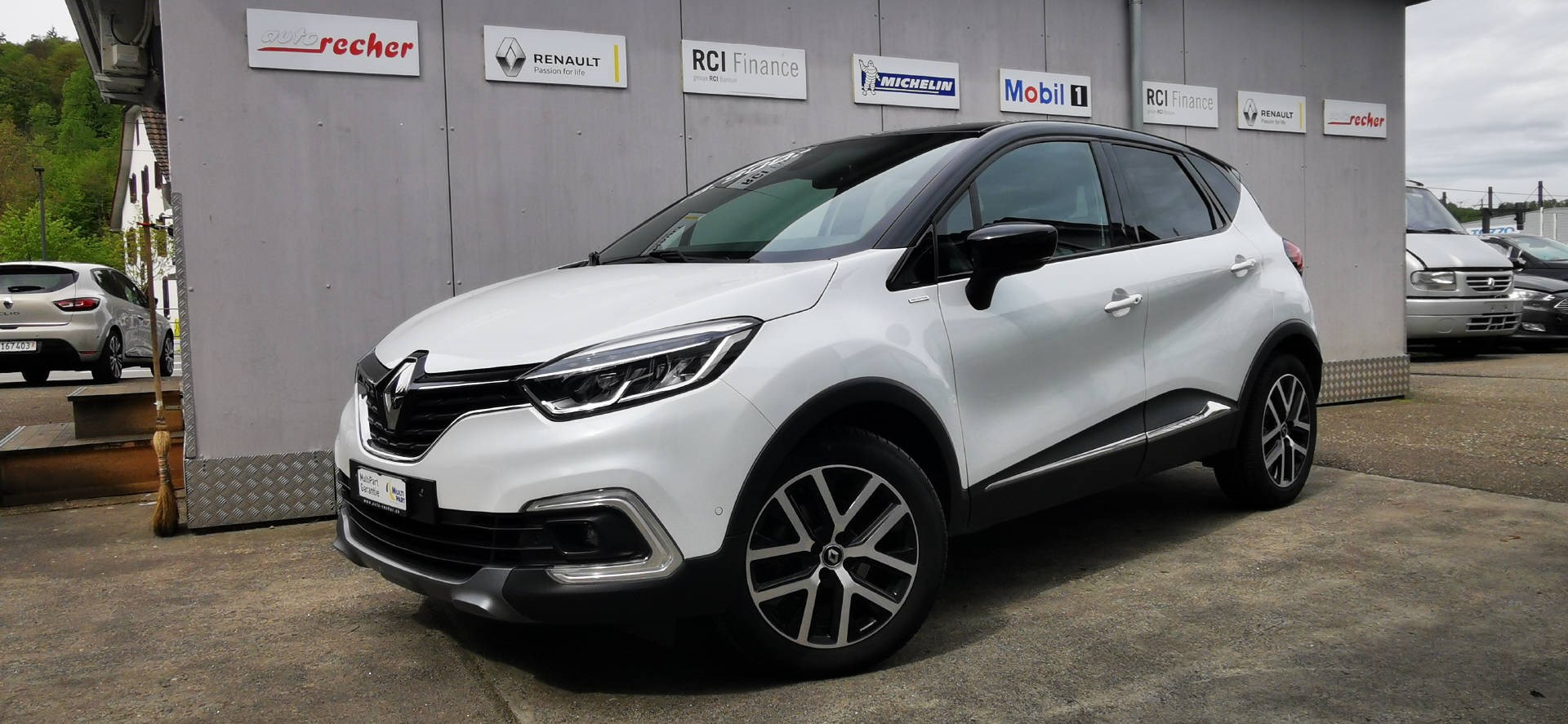 RENAULT Captur 1.3 TCe Red Edition EDC