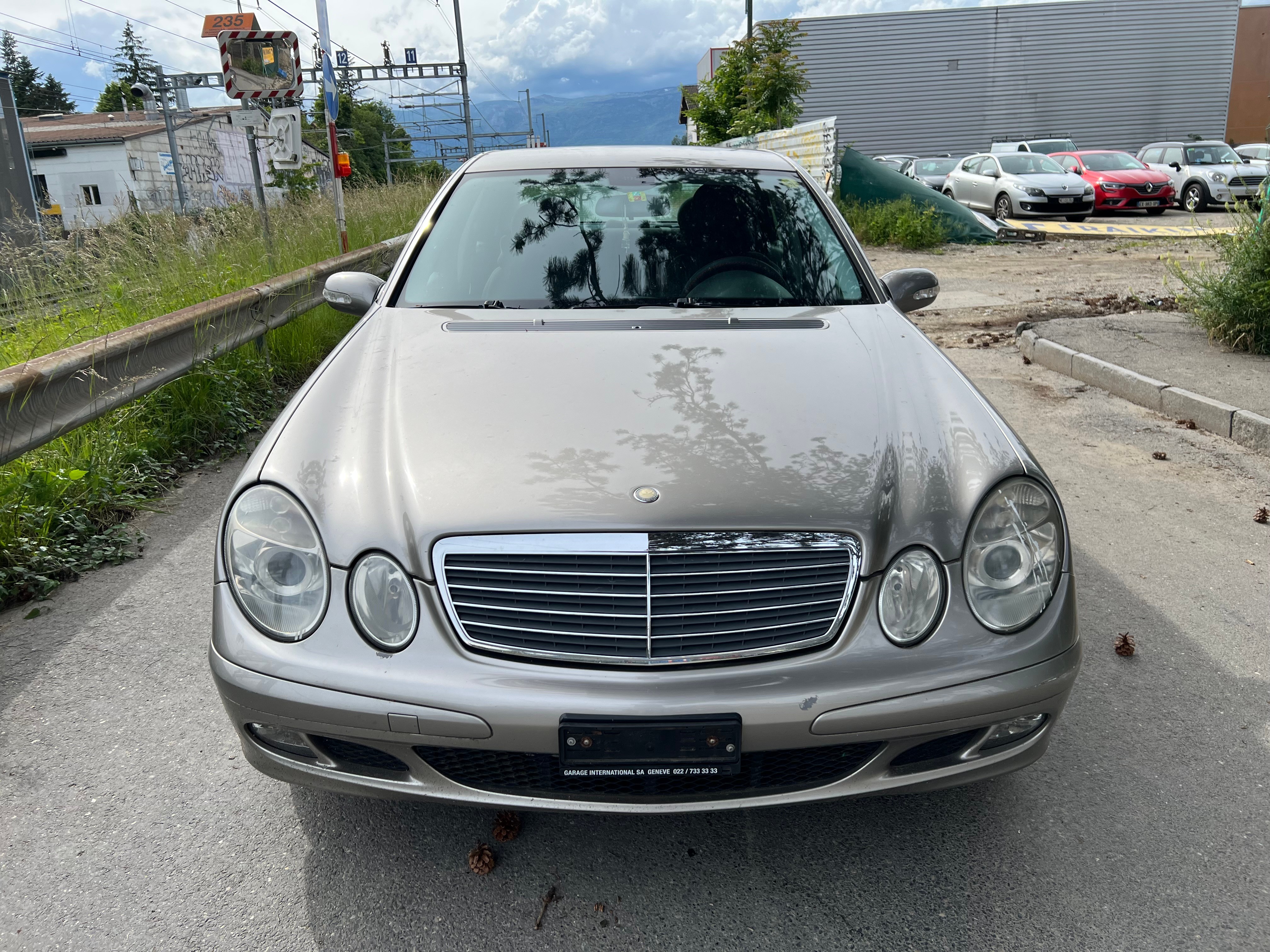 MERCEDES-BENZ E 240 Elégance