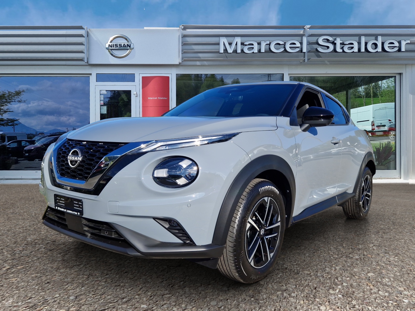 NISSAN Juke 1.0 DIG-T N-Connecta DCT