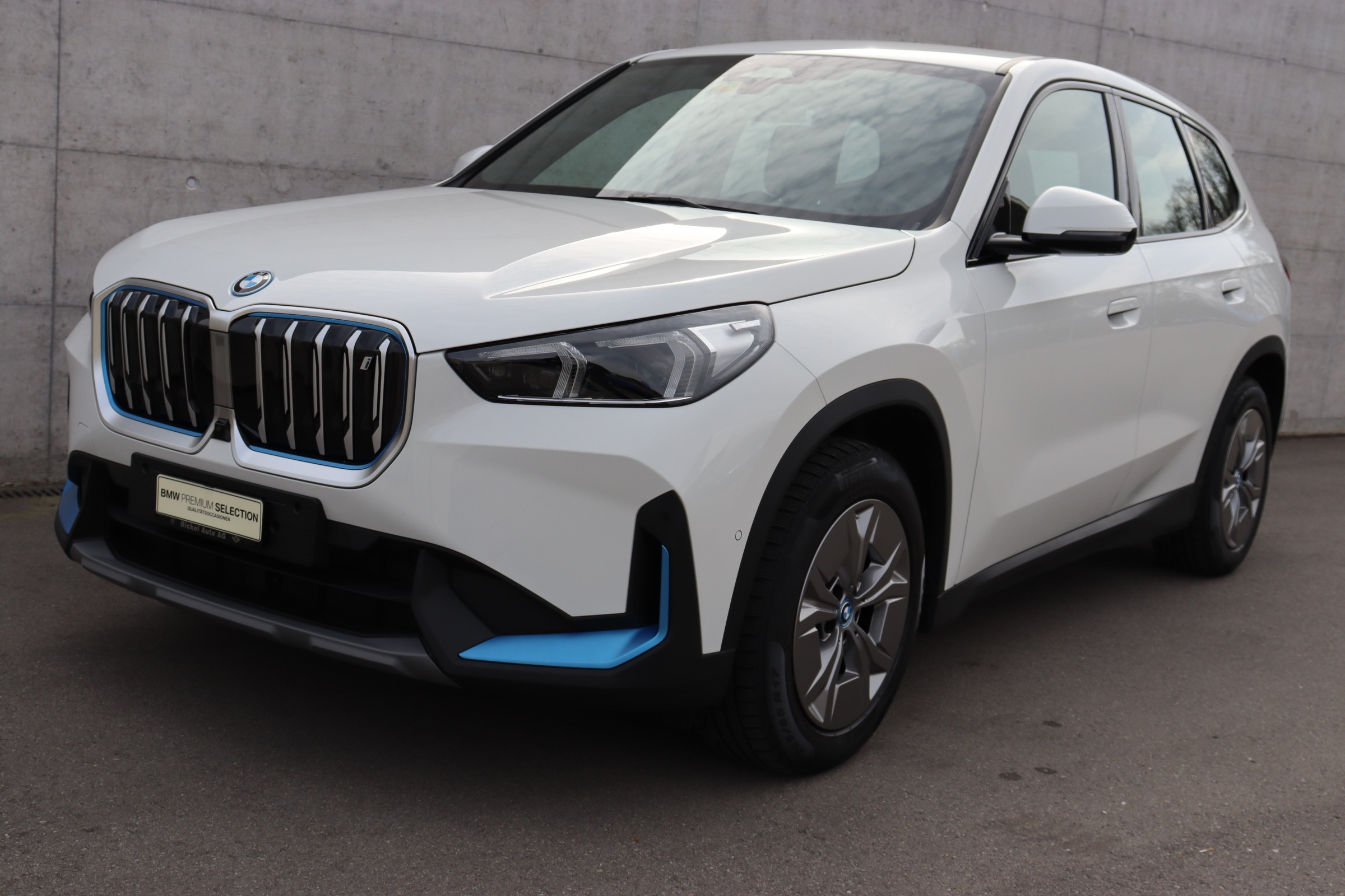 BMW iX1 xDrive 30