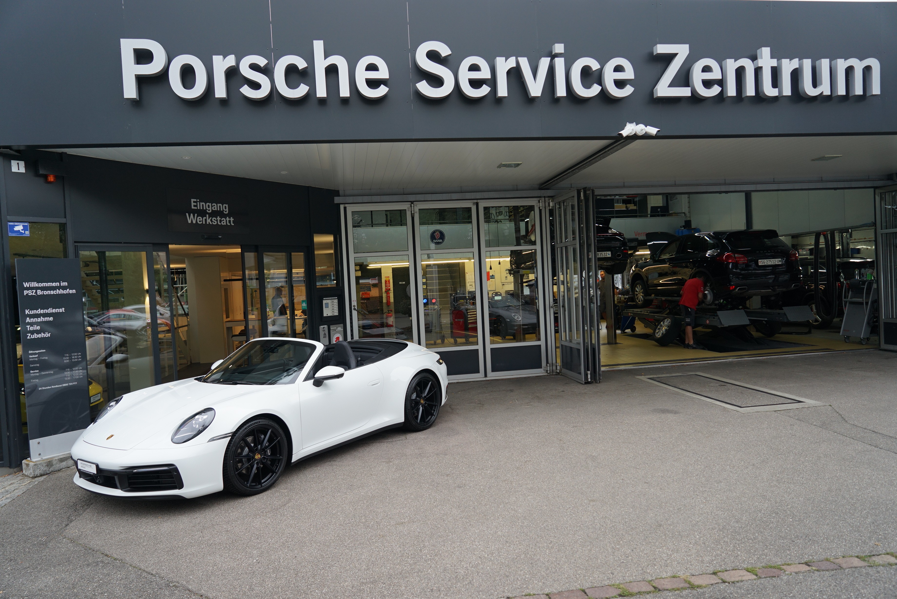 PORSCHE 911 Carrera Cabriolet PDK