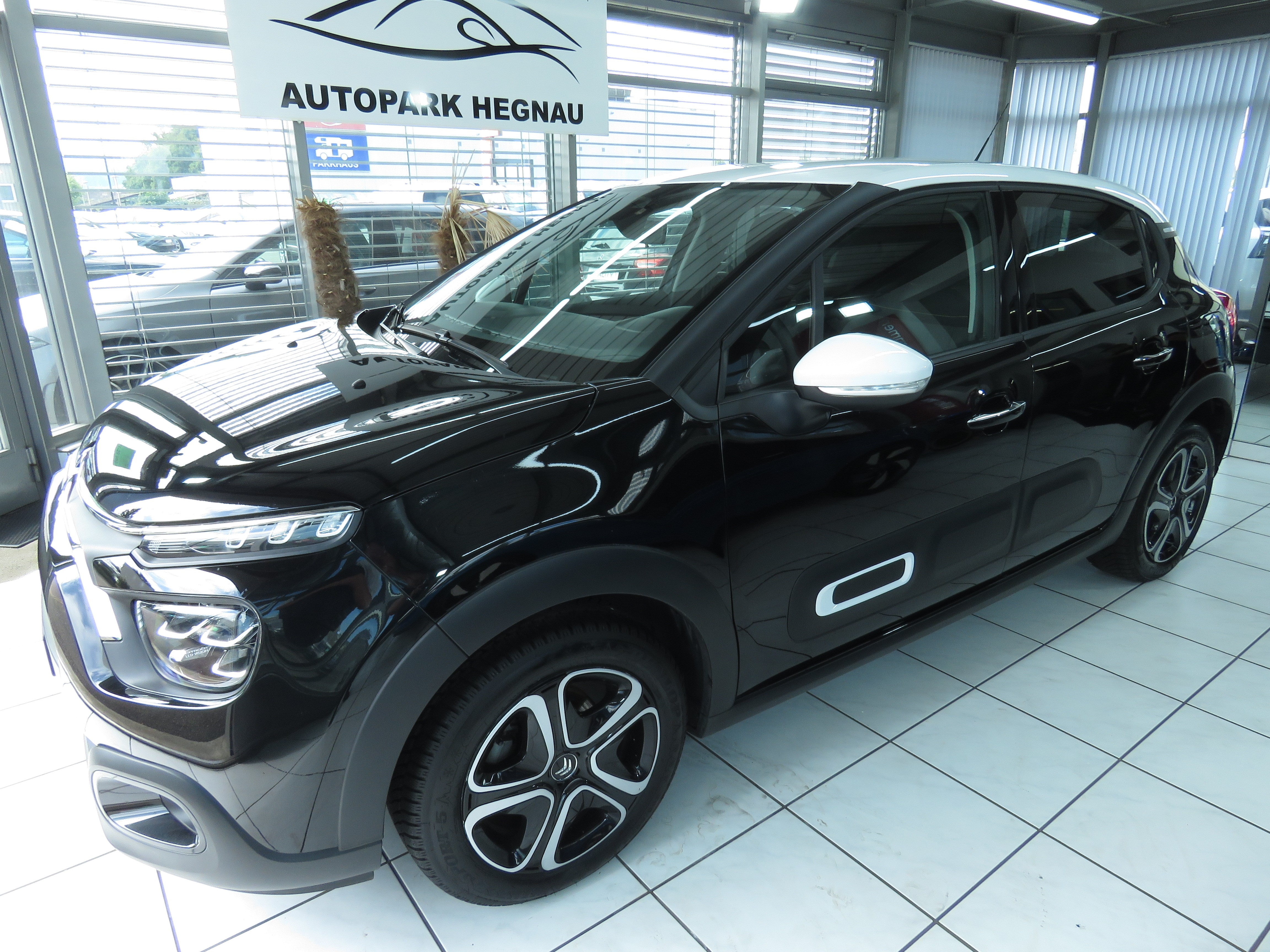 CITROEN C3 1.2i PureTech Swiss Edition EAT6 (Automat)