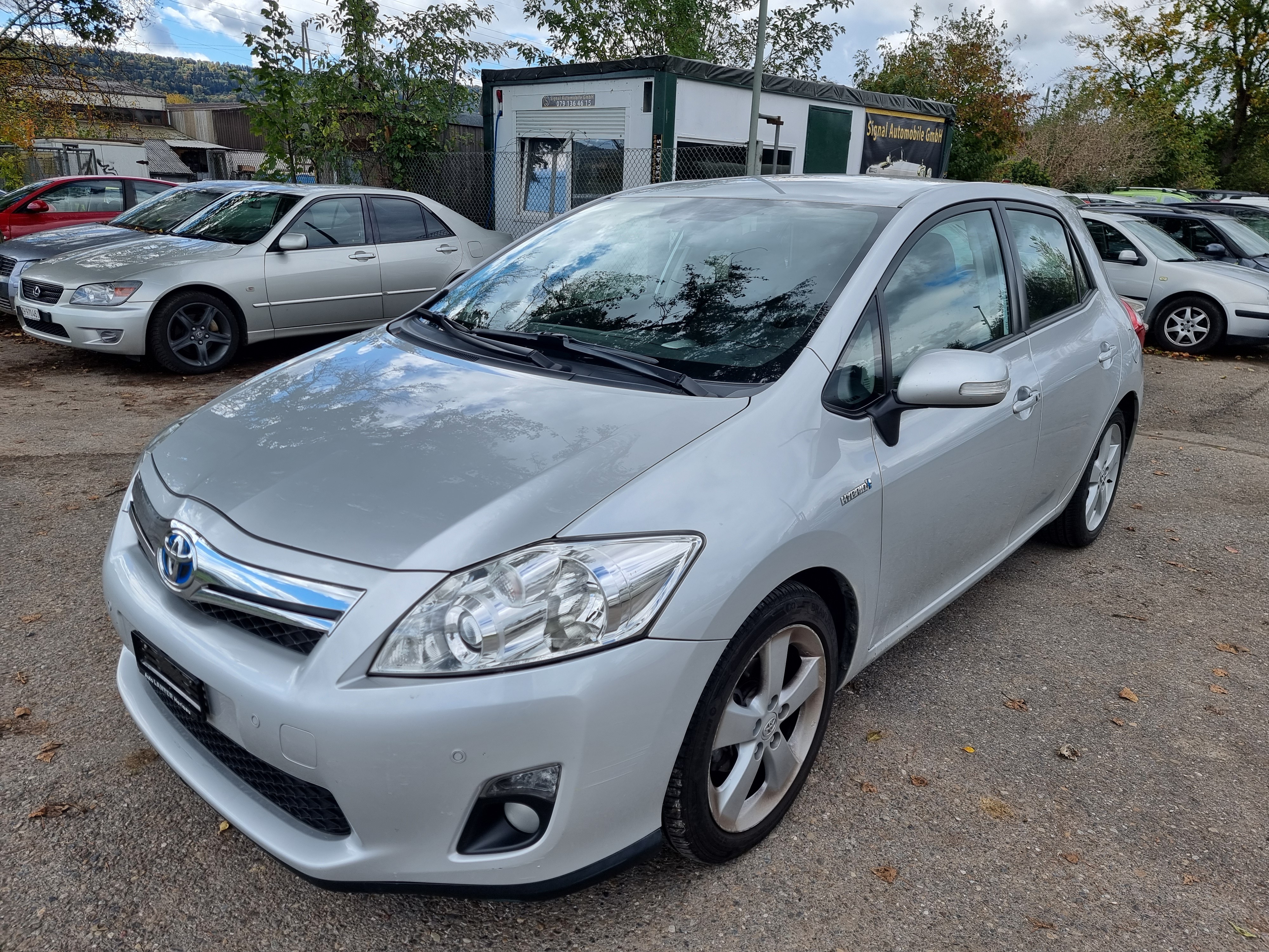 TOYOTA Auris 1.8 16V HSD Linea Sol