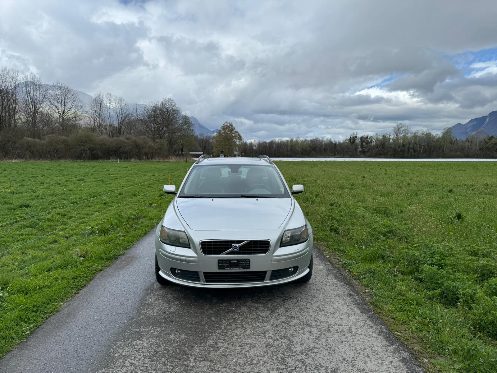 VOLVO V50 T5 Summum