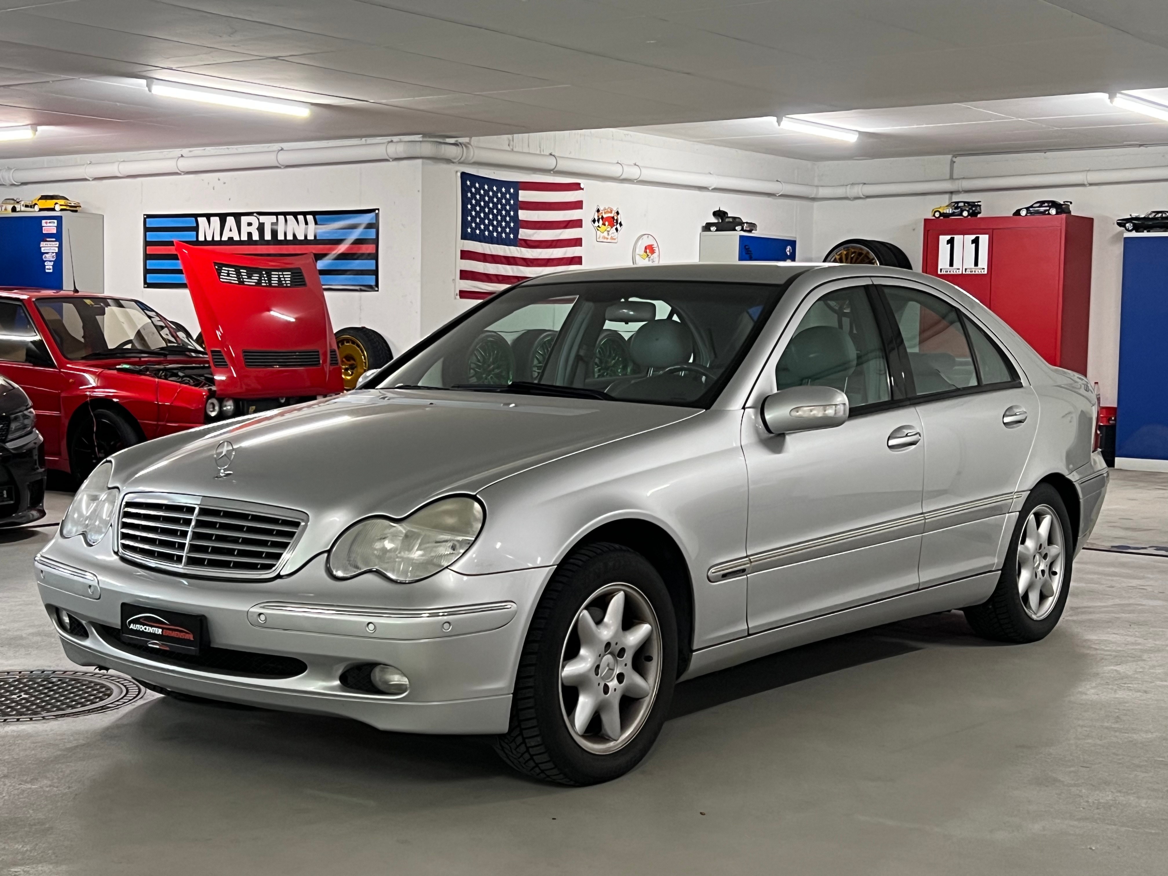 MERCEDES-BENZ C 240 Elégance 4Matic Automatic