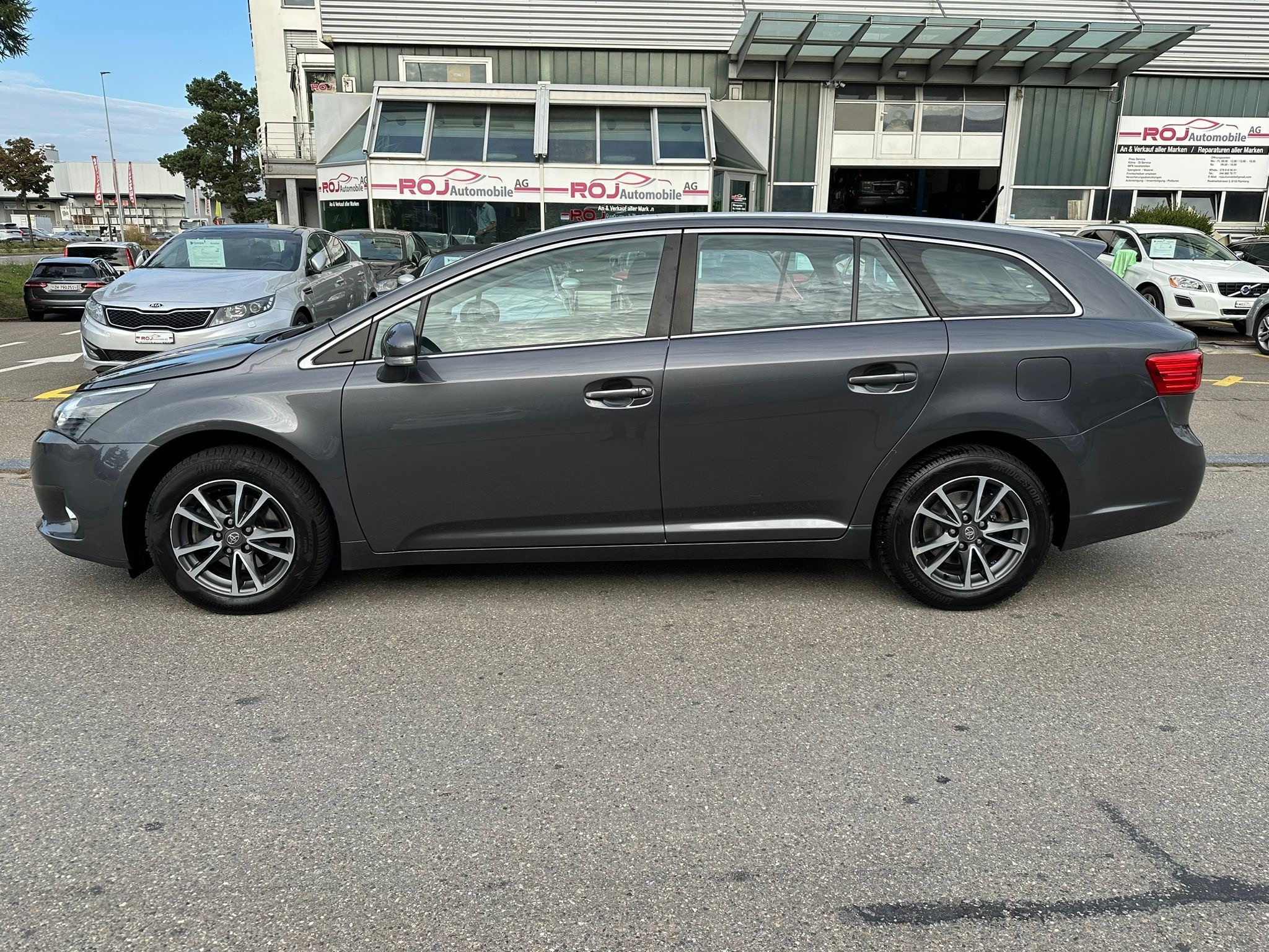 TOYOTA Avensis Sportswagon 2.0 Linea Luna Multidrive