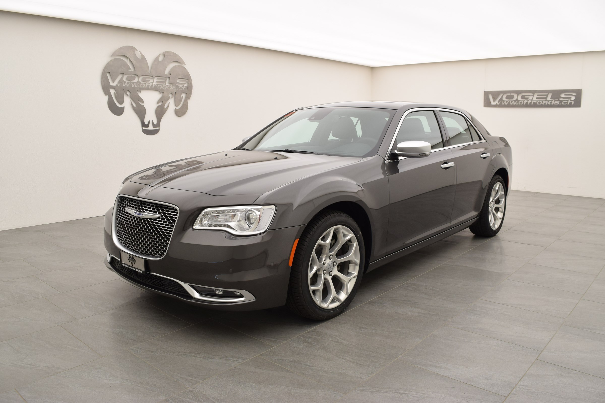 CHRYSLER 300C 5.7 V8