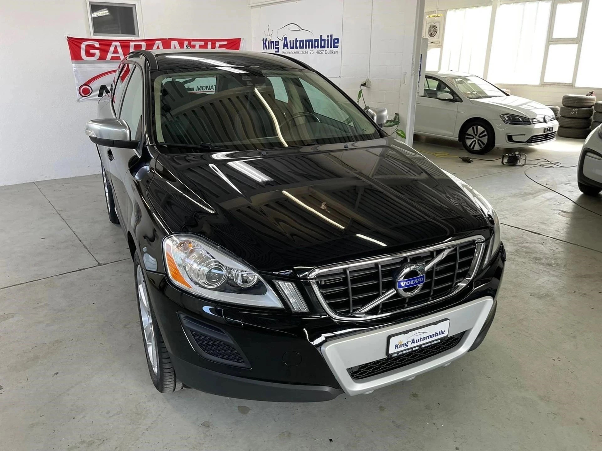 VOLVO XC60 D4 AWD Momentum Geartronic