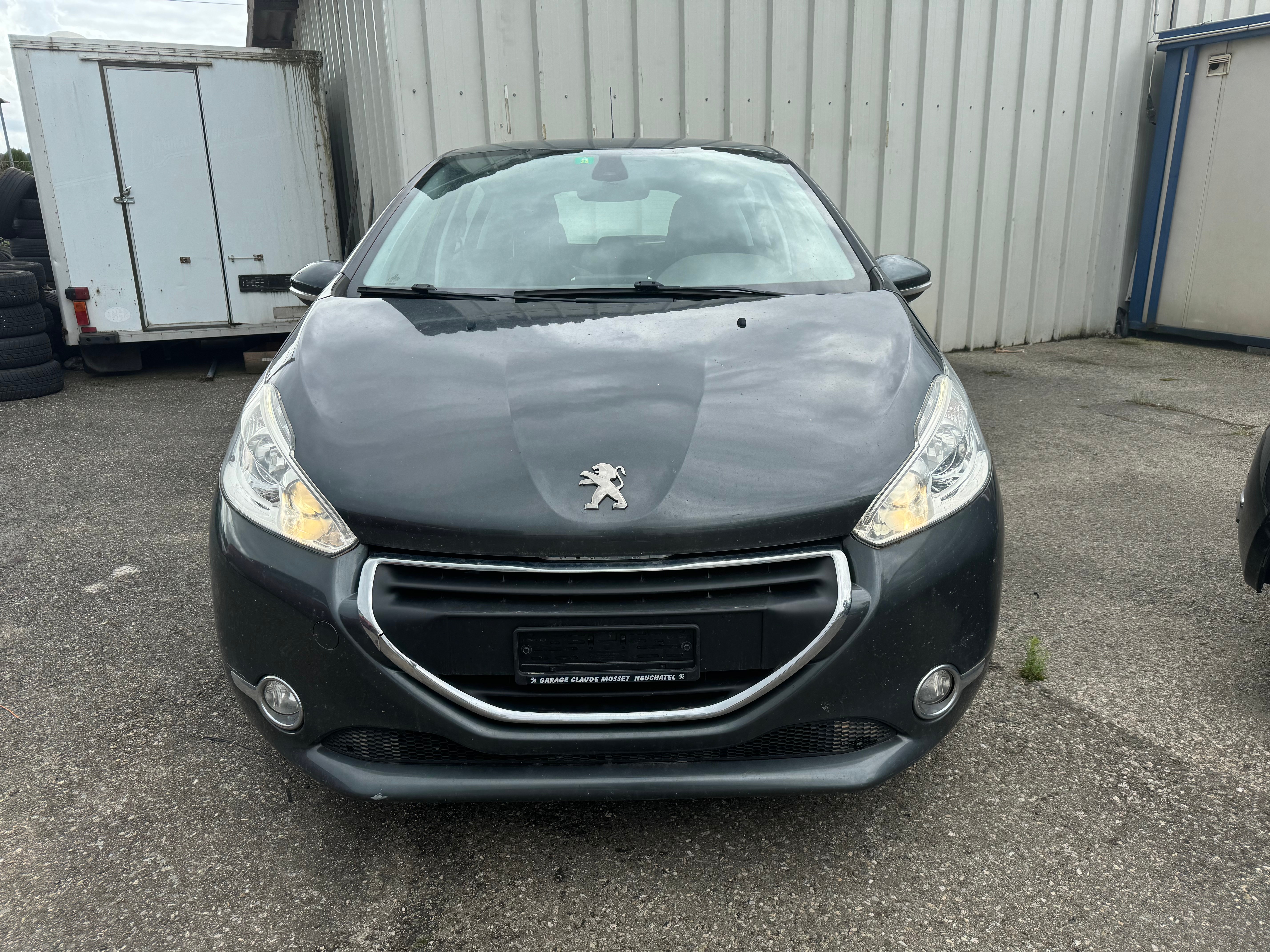 PEUGEOT 208 1.6 VTI Allure