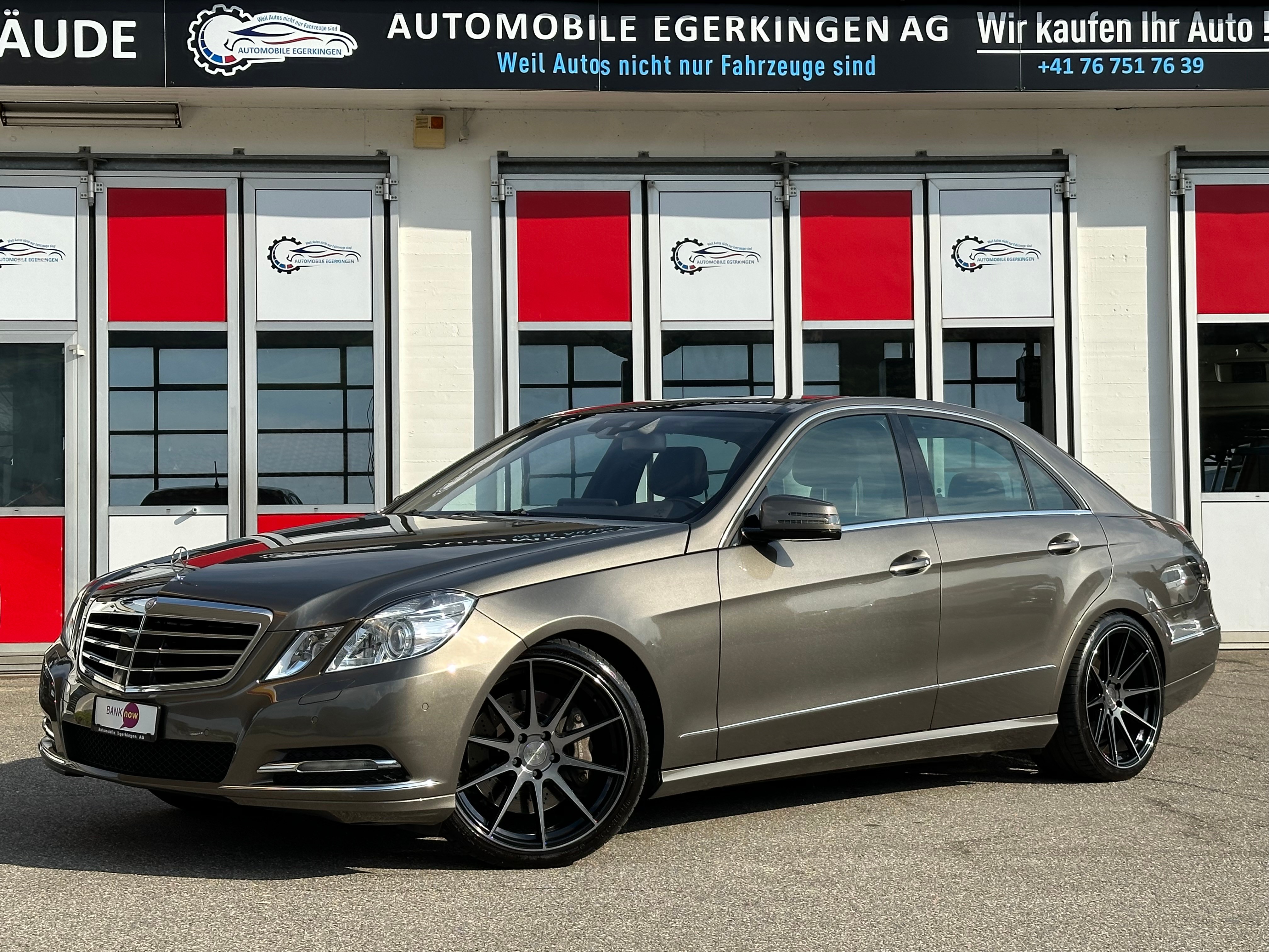 MERCEDES-BENZ E 500 Elégance 4Matic 7G-Tronic