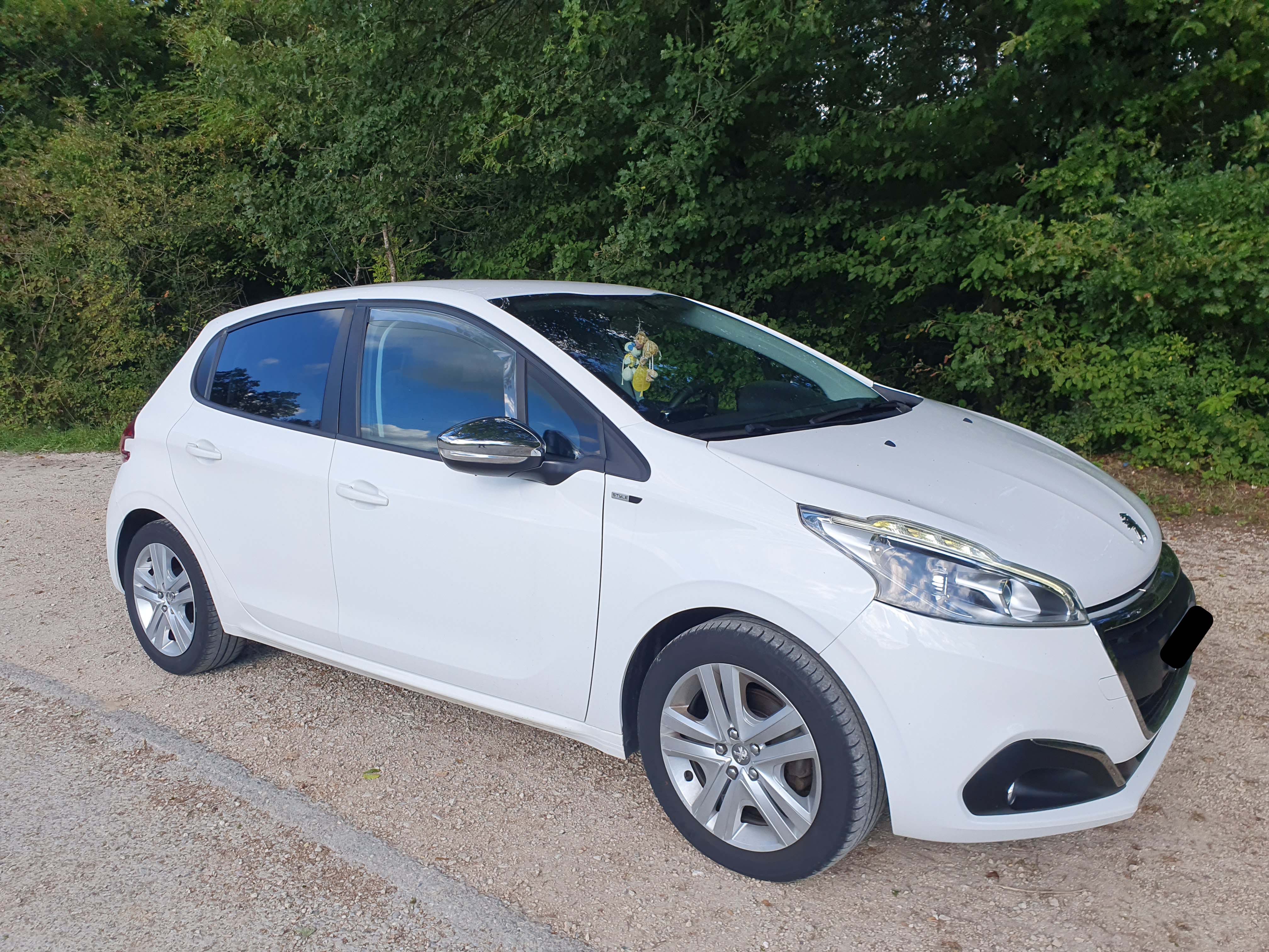 PEUGEOT 208 1.2 PureTech Style