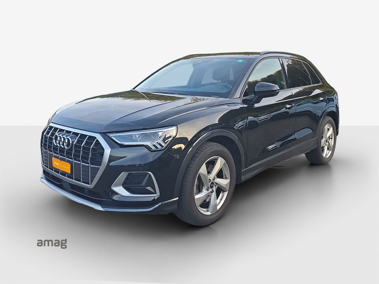 AUDI Q3 40 TFSI advanced quattro S-tronic