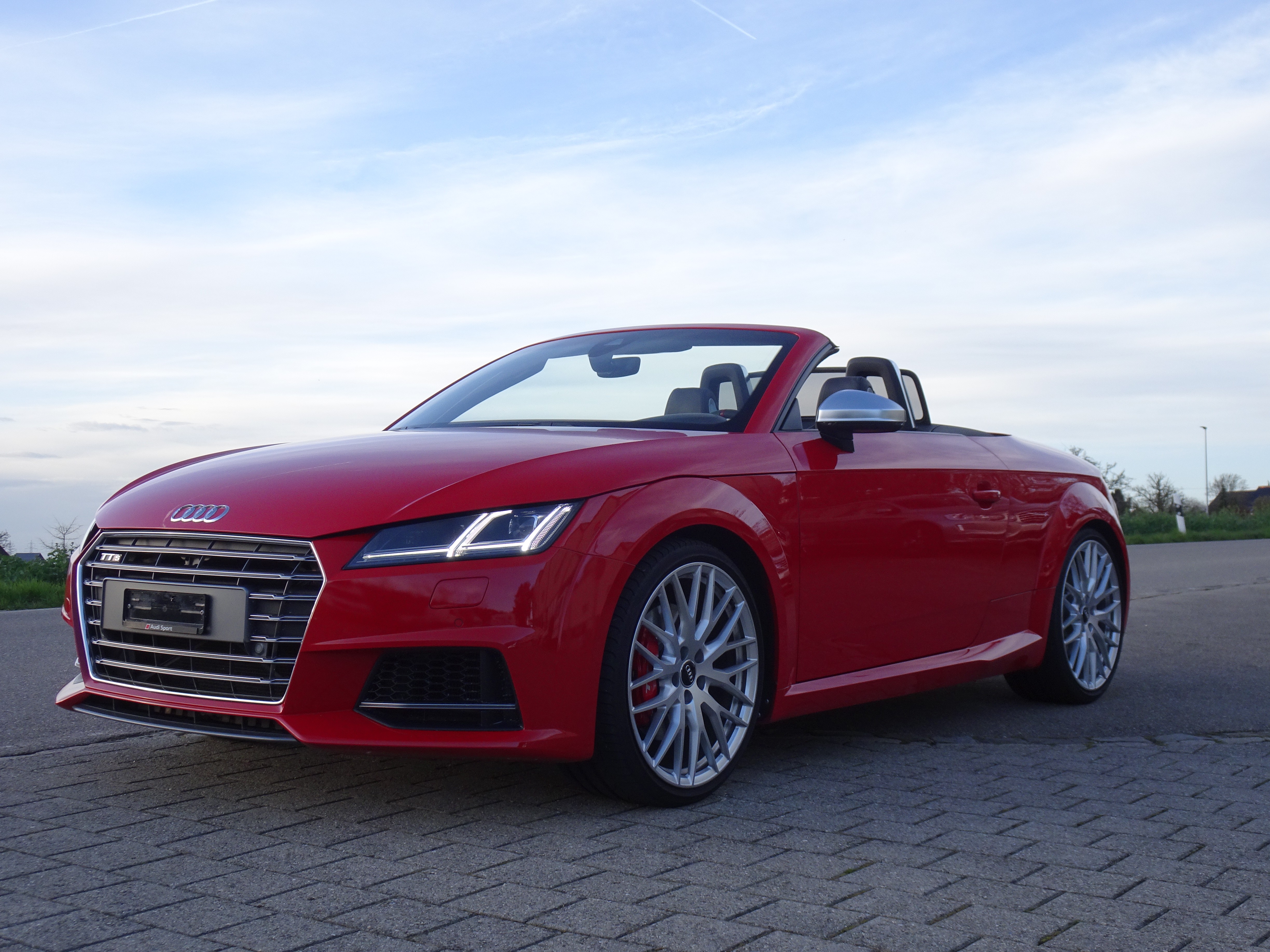 AUDI TTS Roadster 2.0 TFSI quattro S-tronic