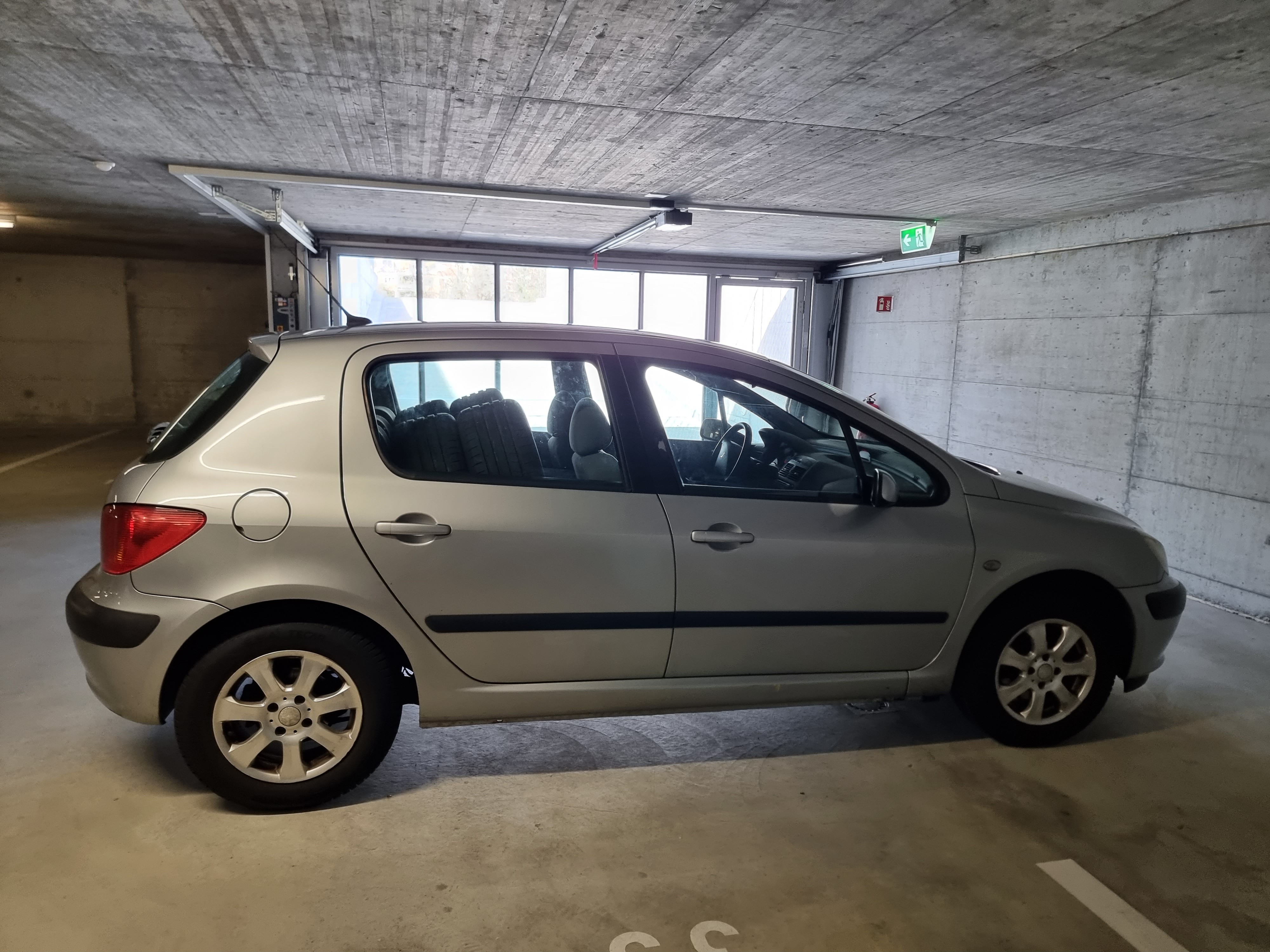 PEUGEOT 307 1.6 16V XR