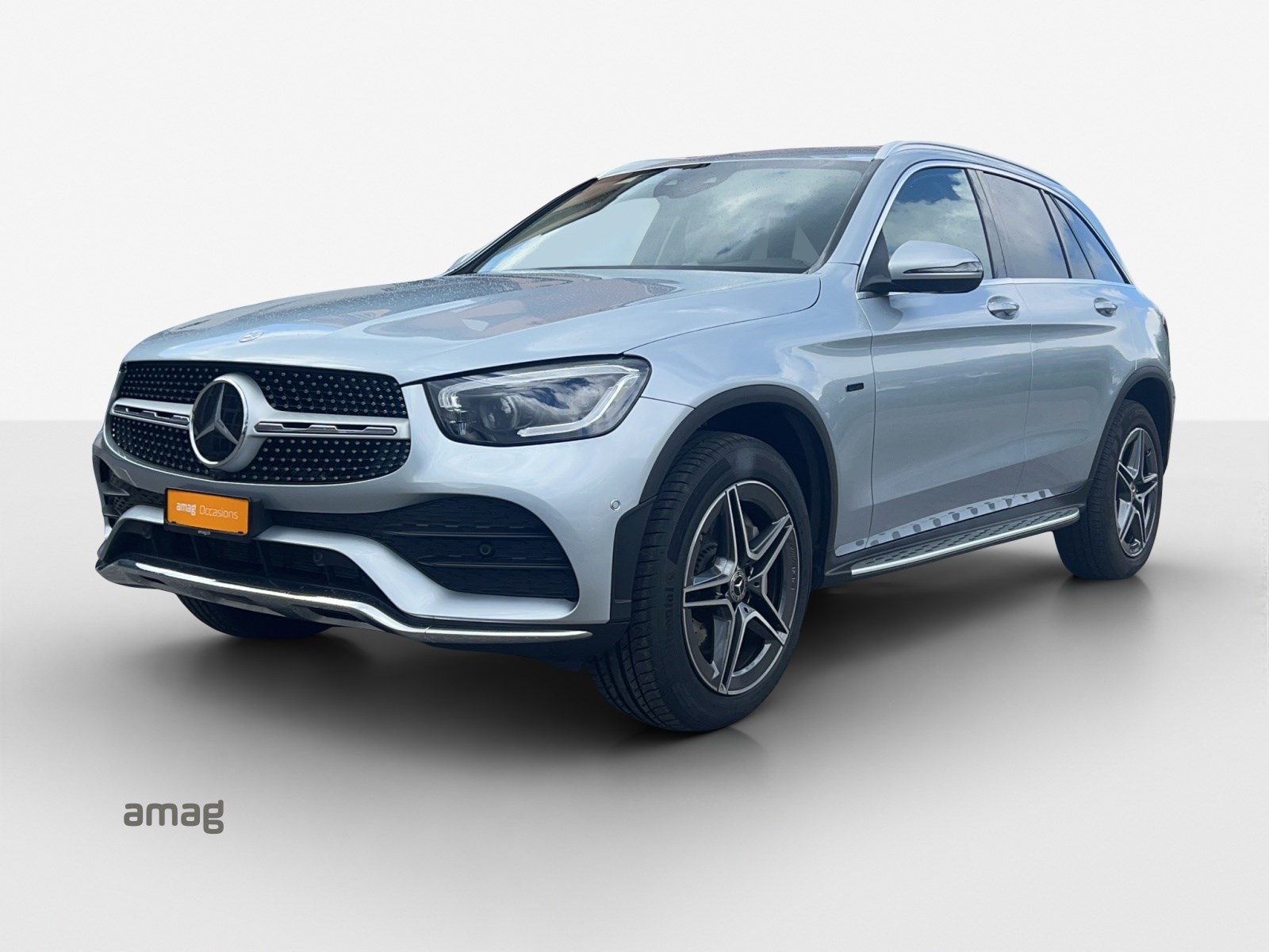 MERCEDES-BENZ GLC 300 e AMG Line 4Matic 9G-Tronic