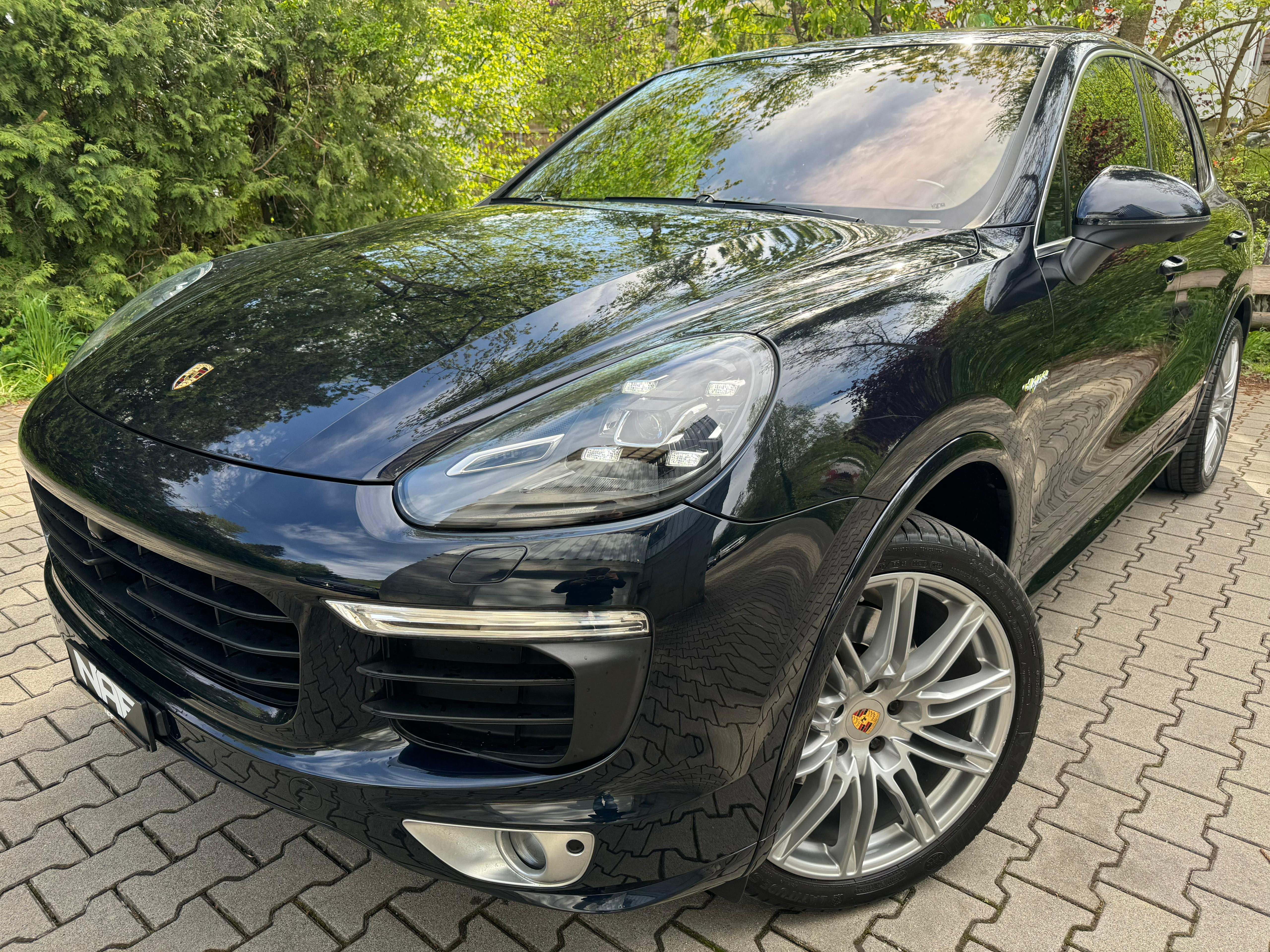 PORSCHE Cayenne S E-Hybrid