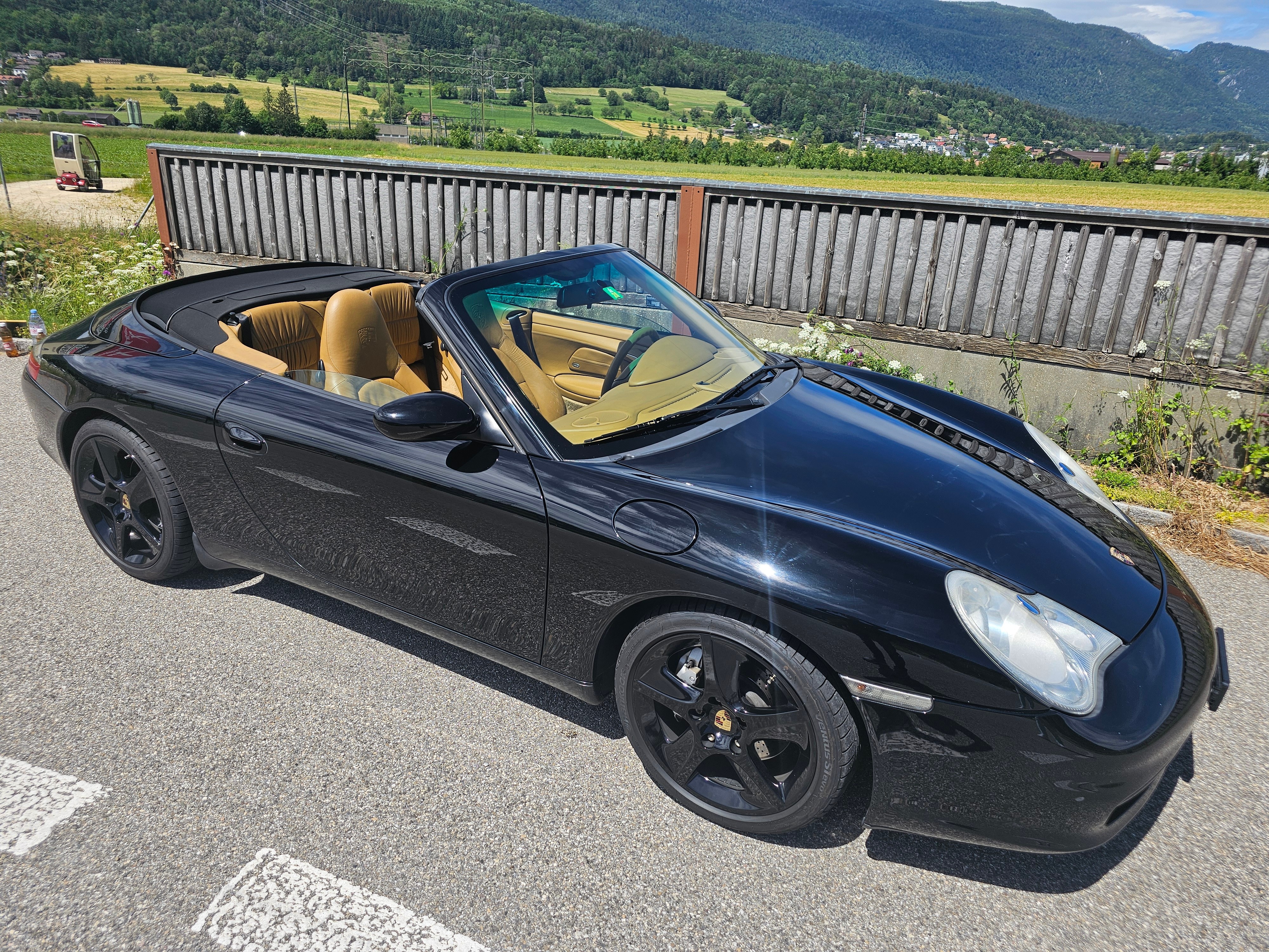 PORSCHE 911 Carrera 4 Cabrio