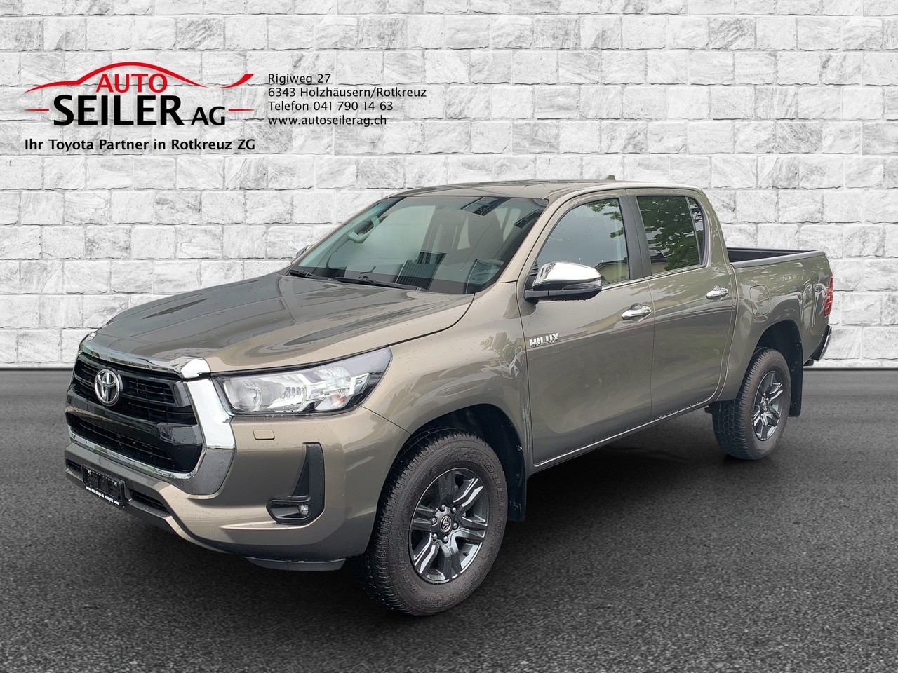 TOYOTA Hilux 2.8D-4D Style Double Cab 4x4 A