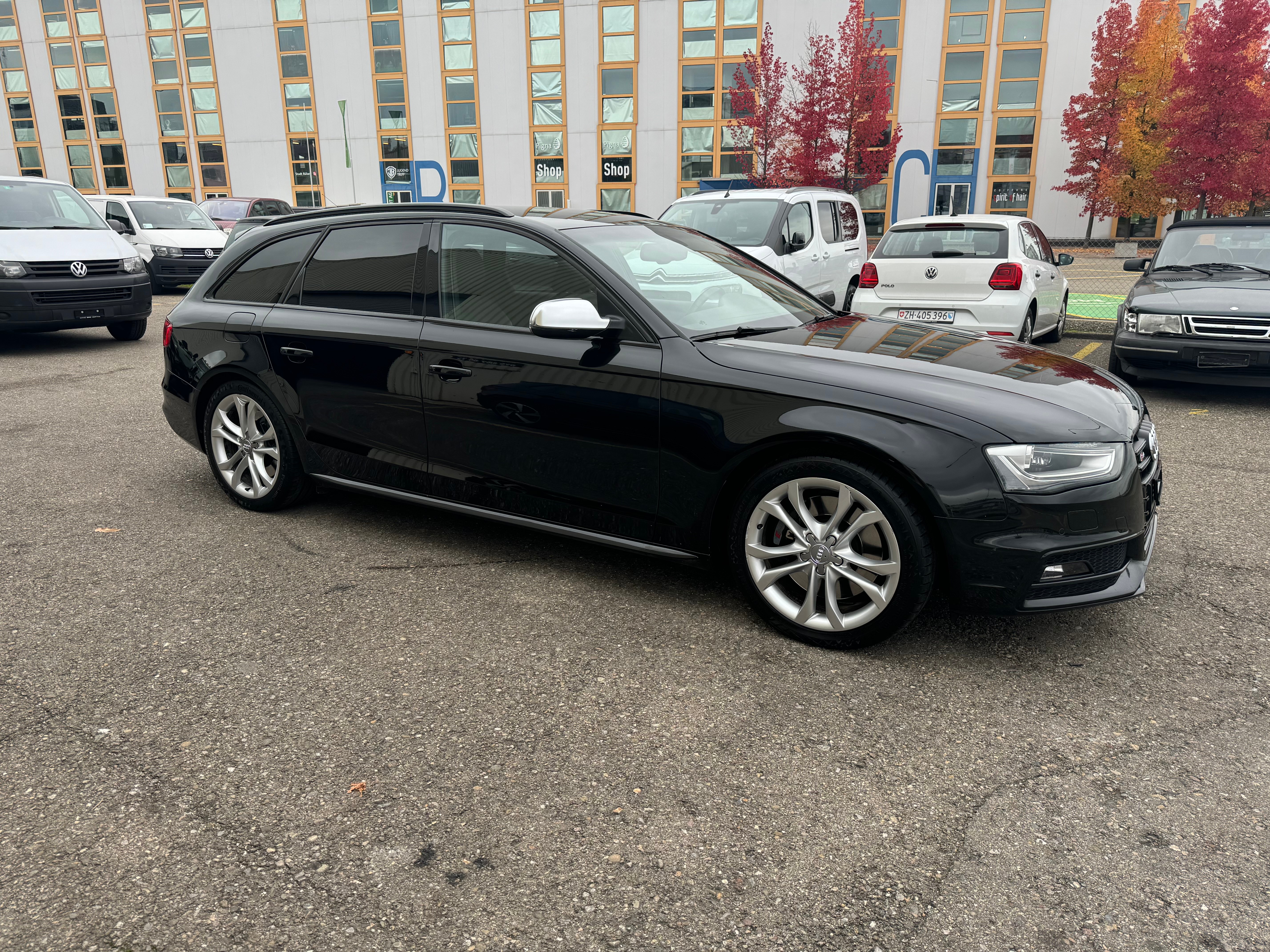 AUDI S4 Avant 3.0 TFSI quattro S-tronic