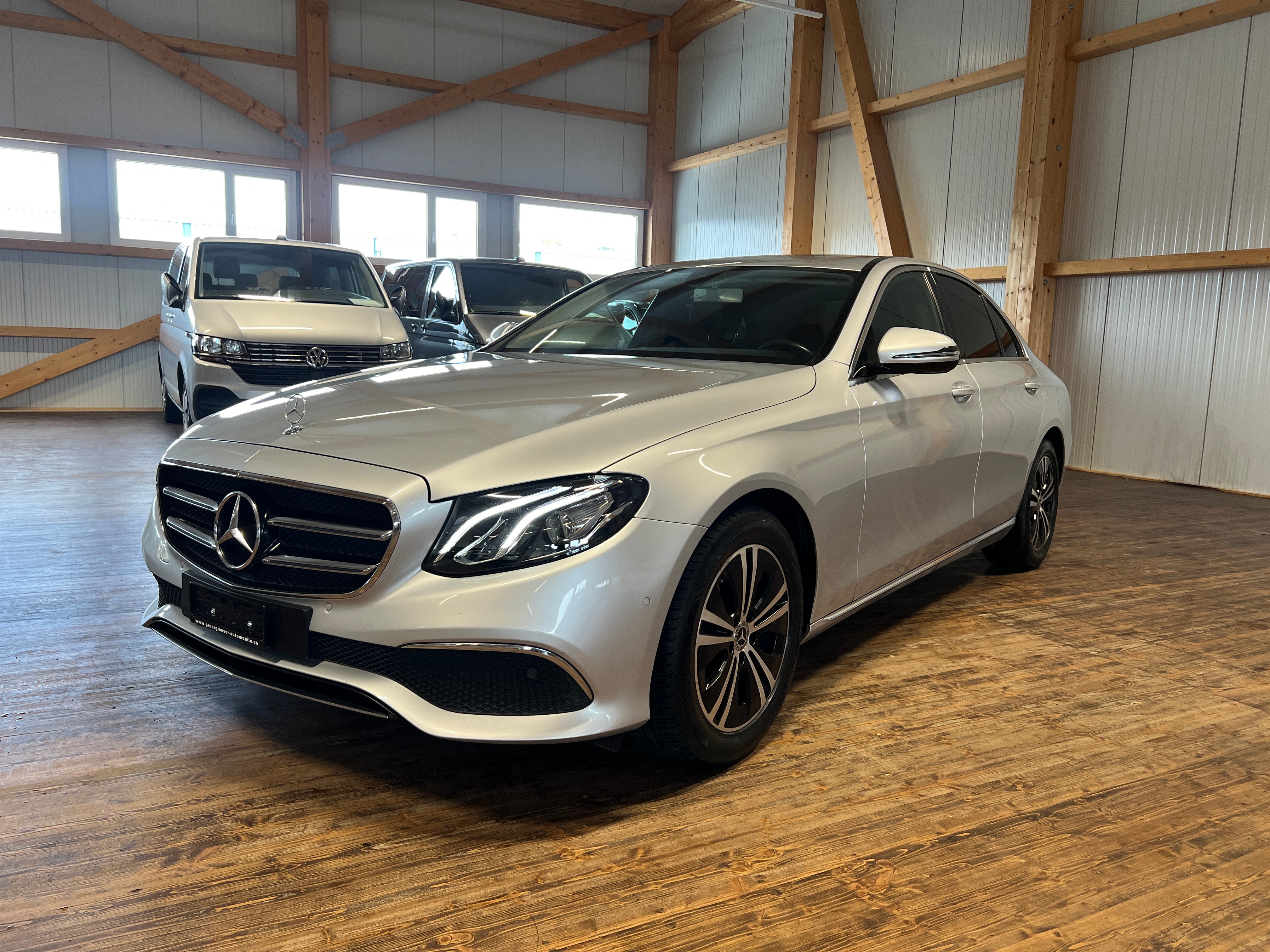 MERCEDES-BENZ E 220 d Avantgarde 9G-Tronic