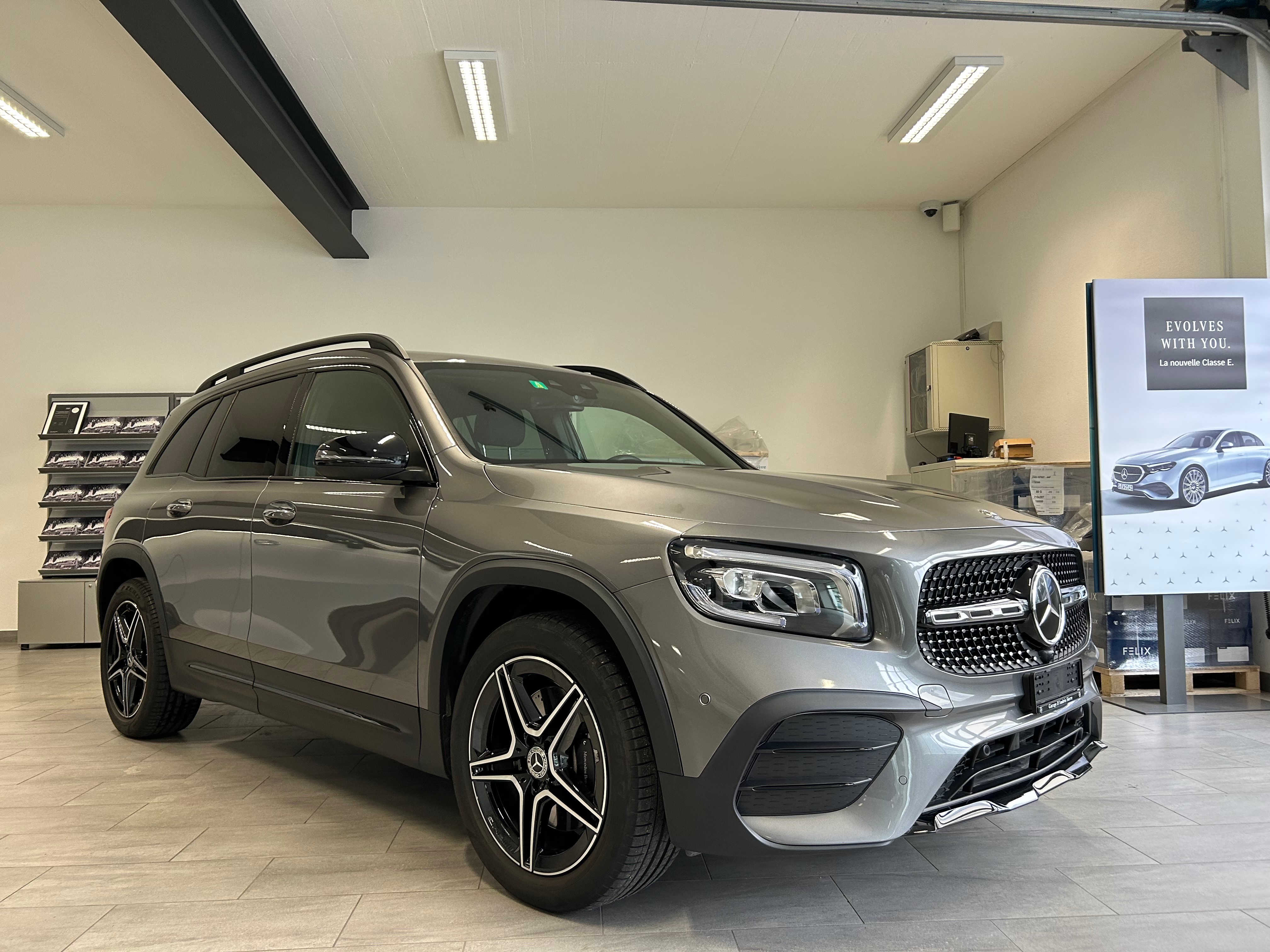 MERCEDES-BENZ GLB 250 AMG Line 4 MATIC 8G-Tronic